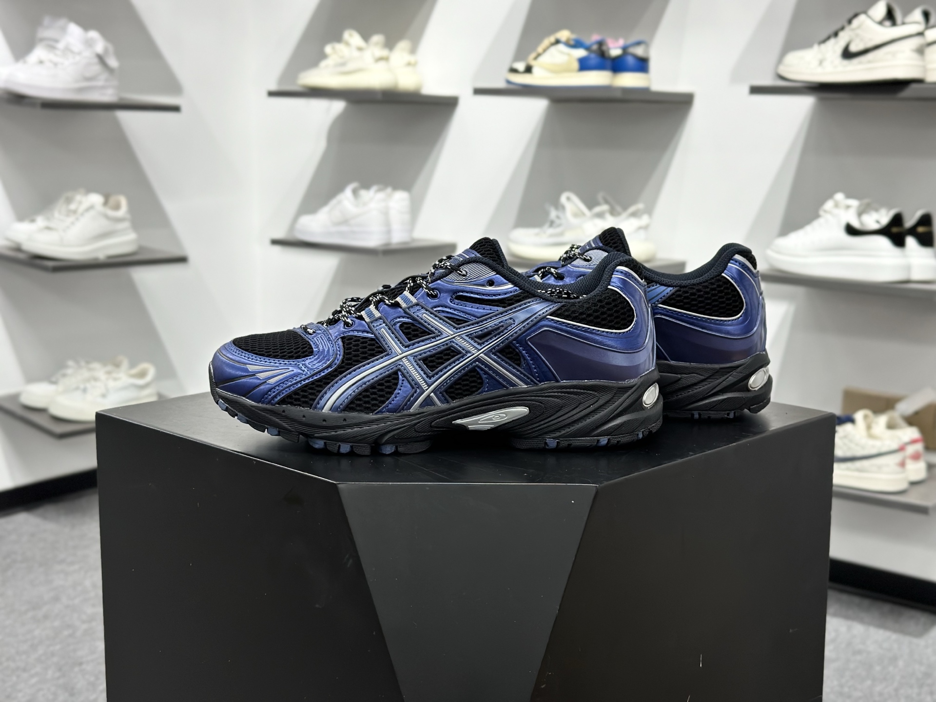 200 Asics Gel-Kahana TR Nexus 皇家蓝 亚瑟士复古潮流休闲运动鞋 1203A872-002-Chinese UA Cheap High Quatity Brand Clothes Bags handbags Sneakers wholesale wholesaler seller from China Factory suppliers Fashion Clothing Shoes best Quality Beautiful Price 200 Asics Gel-Kahana TR Nexus 皇家蓝 亚瑟士复古潮流休闲运动鞋 1203A872-002