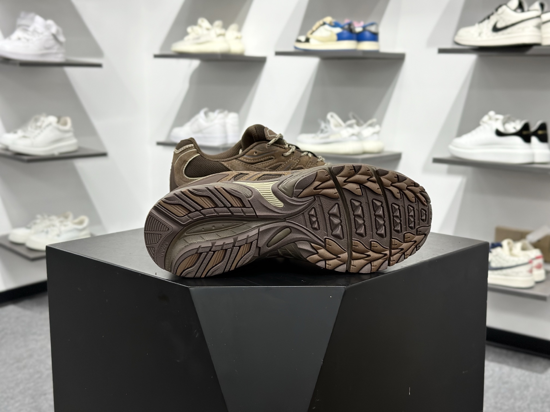 Asics Gel-Kahana TR Nexus 皇家蓝 亚瑟士复古潮流休闲运动鞋 1203B123-200 Asics Gel-Kahana TR Nexus 皇家蓝 亚瑟士复古潮流休闲运动鞋 1203B123-200
