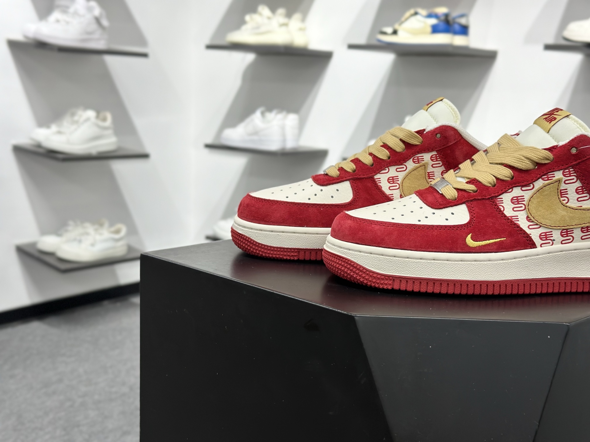 Nike Air Force1 07 low 马年限定 XD0028-014 Nike Air Force1 07 low 马年限定 XD0028-014