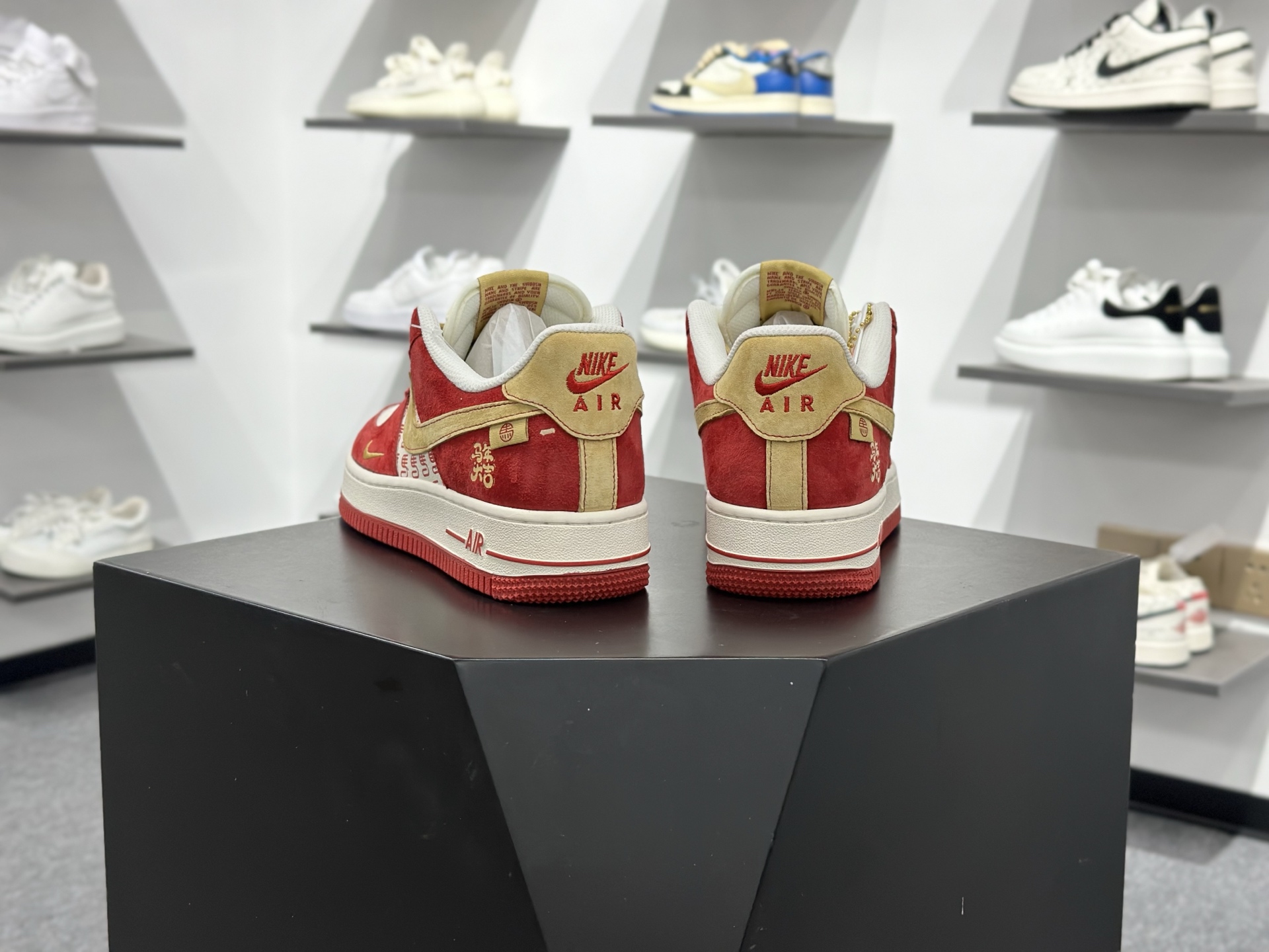 Nike Air Force1 07 low 马年限定 XD0028-014 Nike Air Force1 07 low 马年限定 XD0028-014