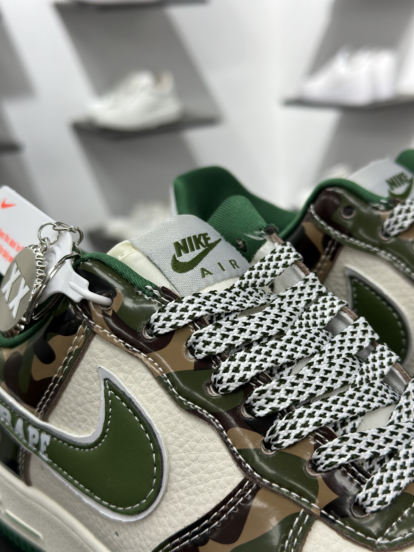 Nike Air Force 1 Low 07 x BAPE 迷彩绿白满天星 SY1388-032 Nike Air Force 1 Low 07 x BAPE 迷彩绿白满天星 SY1388-032