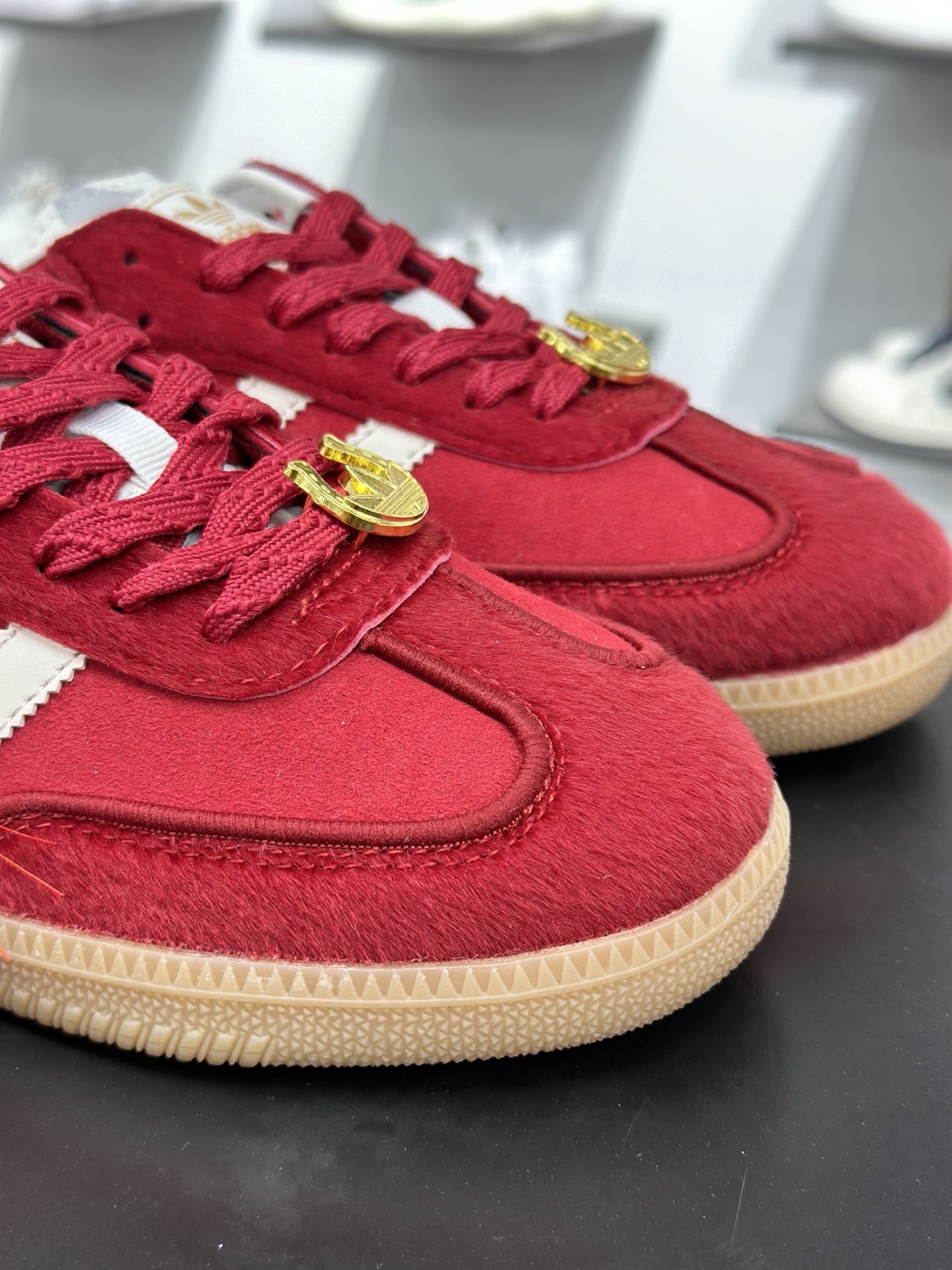 180 adidas originals Samba 马年限定 桑巴舞系列复古经典轻便板鞋 JQ5976-Chinese UA Cheap High Quatity Brand Clothes Bags handbags Sneakers wholesale wholesaler seller from China Factory suppliers Fashion Clothing Shoes best Quality Beautiful Price 180 adidas originals Samba 马年限定 桑巴舞系列复古经典轻便板鞋 JQ5976
