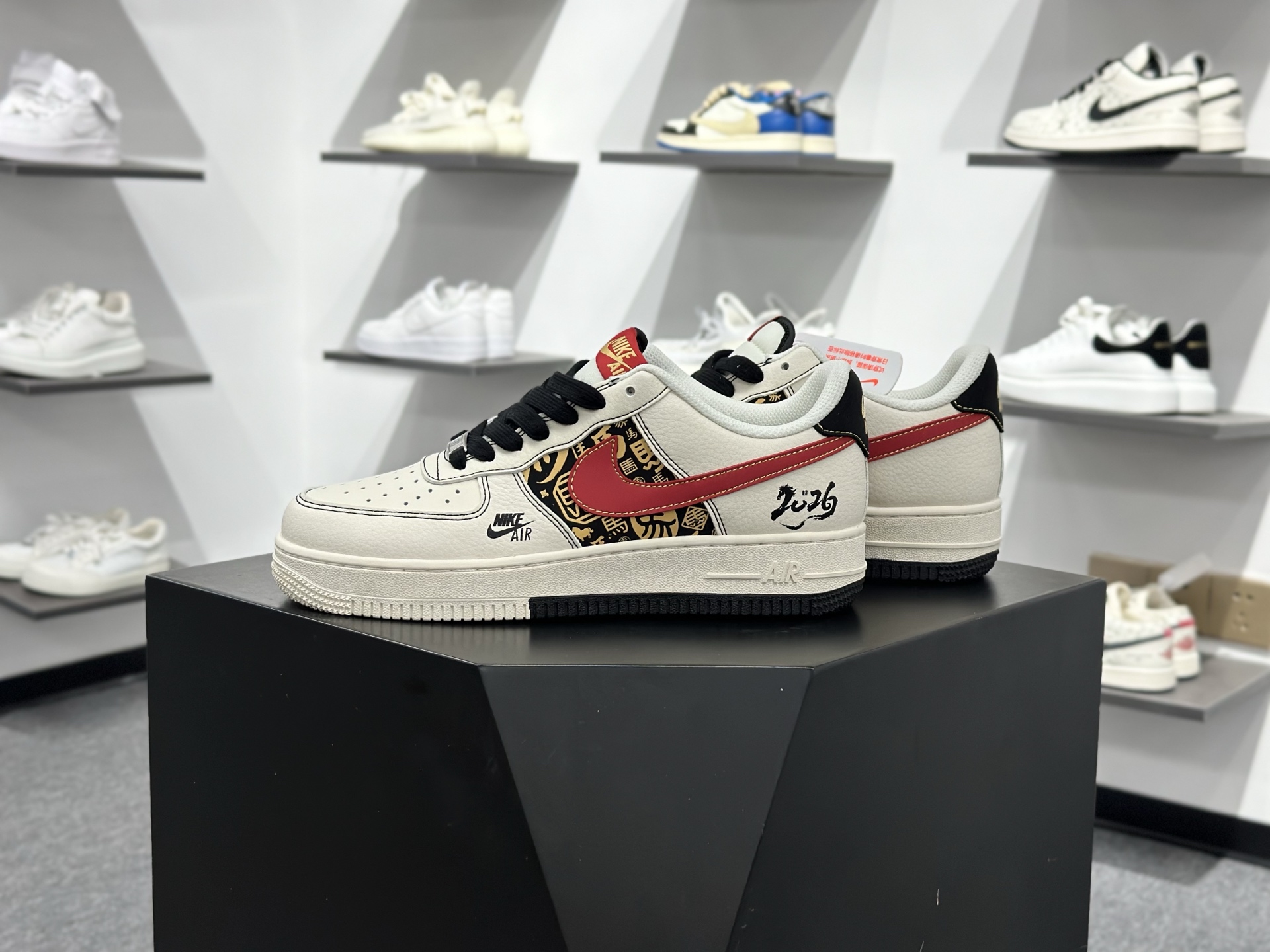 260 Nike Air Force 1 Low 马年限定 QW5288-122