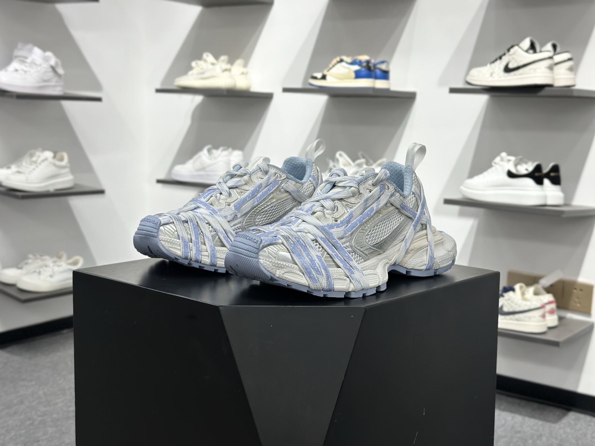 480 Balenciaga巴黎世家 3XL Extreme Laces 圆头系带 低帮 老爹鞋 女款 浅蓝色-Chinese UA Cheap High Quatity Brand Clothes Bags handbags Sneakers wholesale wholesaler seller from China Factory suppliers Fashion Clothing Shoes best Quality Beautiful Price 480 Balenciaga巴黎世家 3XL Extreme Laces 圆头系带 低帮 老爹鞋 女款 浅蓝色