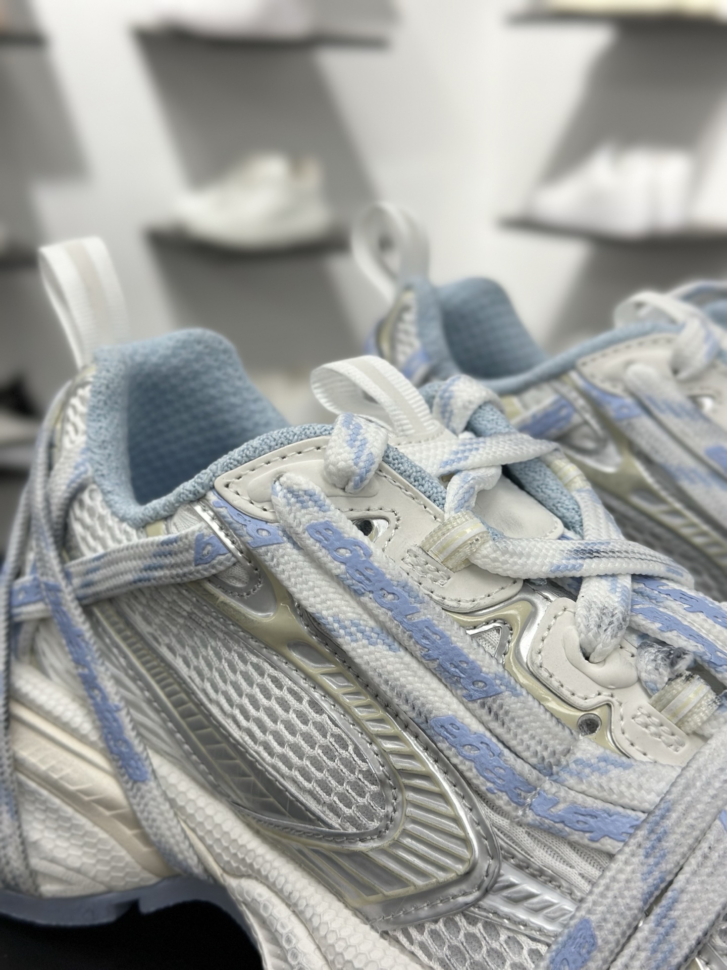 480 Balenciaga巴黎世家 3XL Extreme Laces 圆头系带 低帮 老爹鞋 女款 浅蓝色-Chinese UA Cheap High Quatity Brand Clothes Bags handbags Sneakers wholesale wholesaler seller from China Factory suppliers Fashion Clothing Shoes best Quality Beautiful Price 480 Balenciaga巴黎世家 3XL Extreme Laces 圆头系带 低帮 老爹鞋 女款 浅蓝色