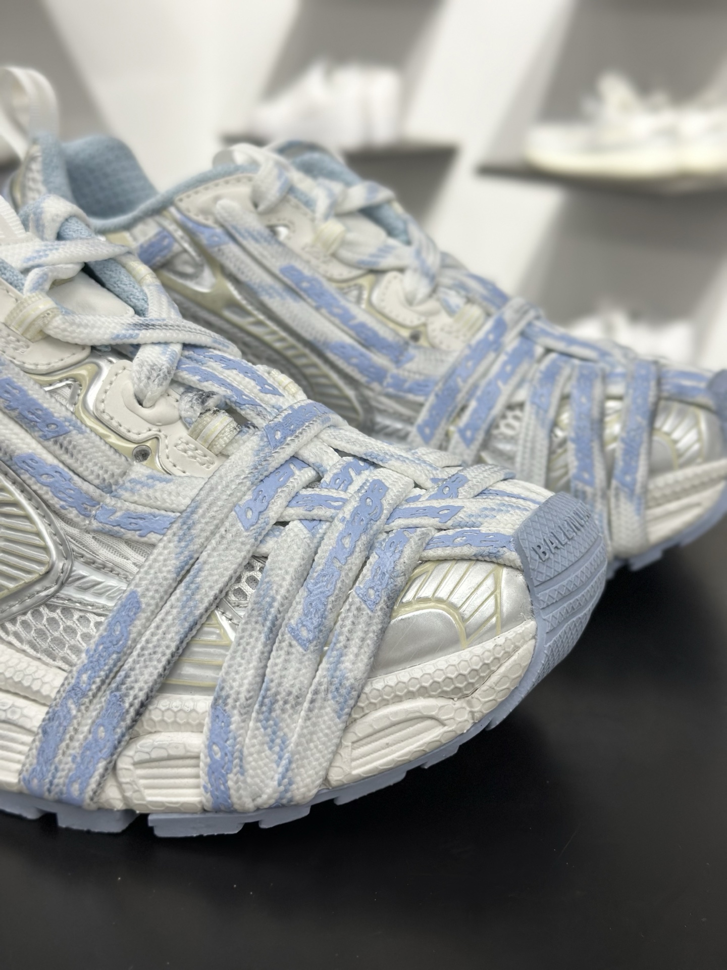 480 Balenciaga巴黎世家 3XL Extreme Laces 圆头系带 低帮 老爹鞋 女款 浅蓝色-Chinese UA Cheap High Quatity Brand Clothes Bags handbags Sneakers wholesale wholesaler seller from China Factory suppliers Fashion Clothing Shoes best Quality Beautiful Price 480 Balenciaga巴黎世家 3XL Extreme Laces 圆头系带 低帮 老爹鞋 女款 浅蓝色