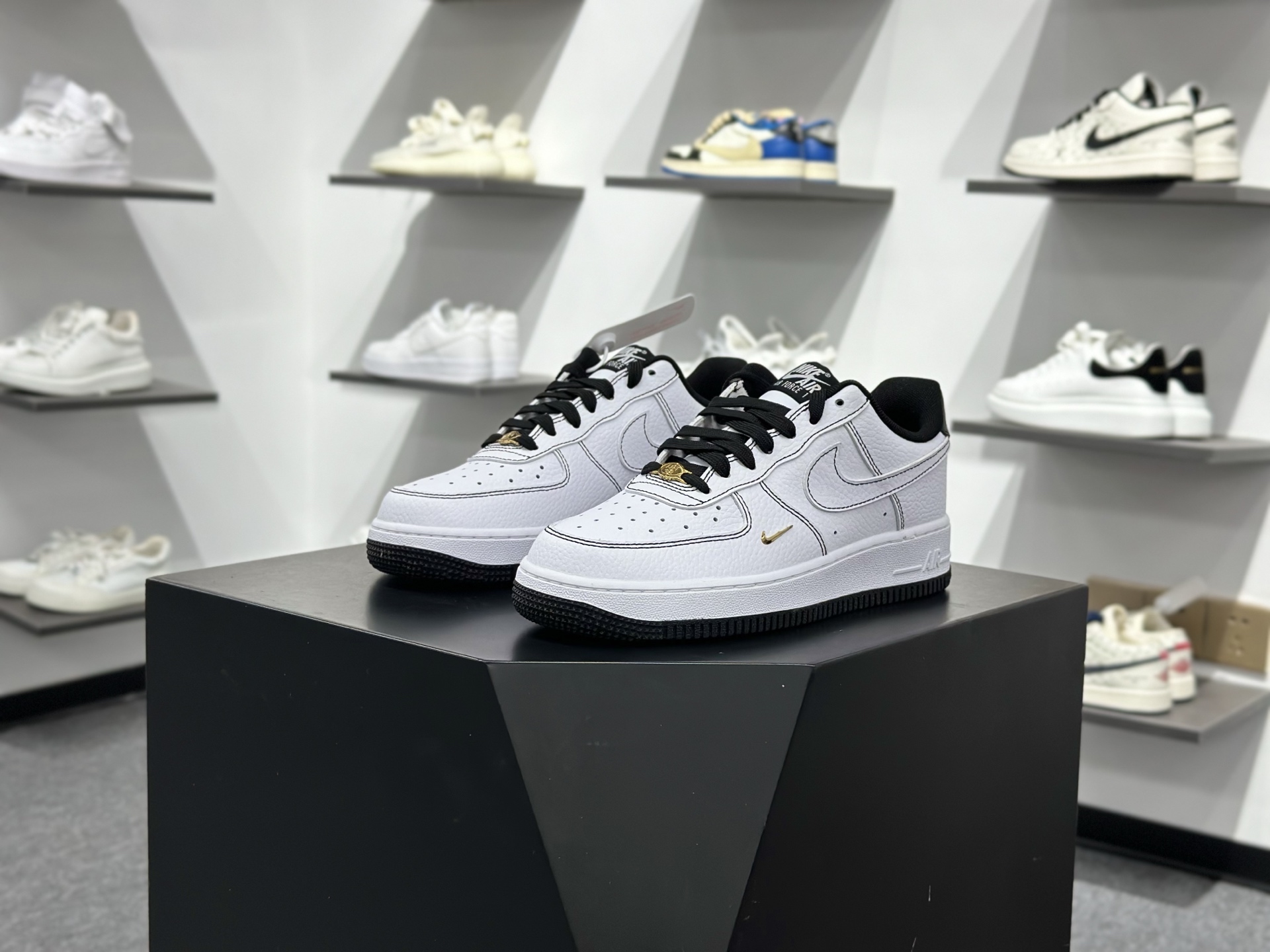 _dcn9sYe8VBRoatwAc60Kr5DTlMJzl25tI091U7w