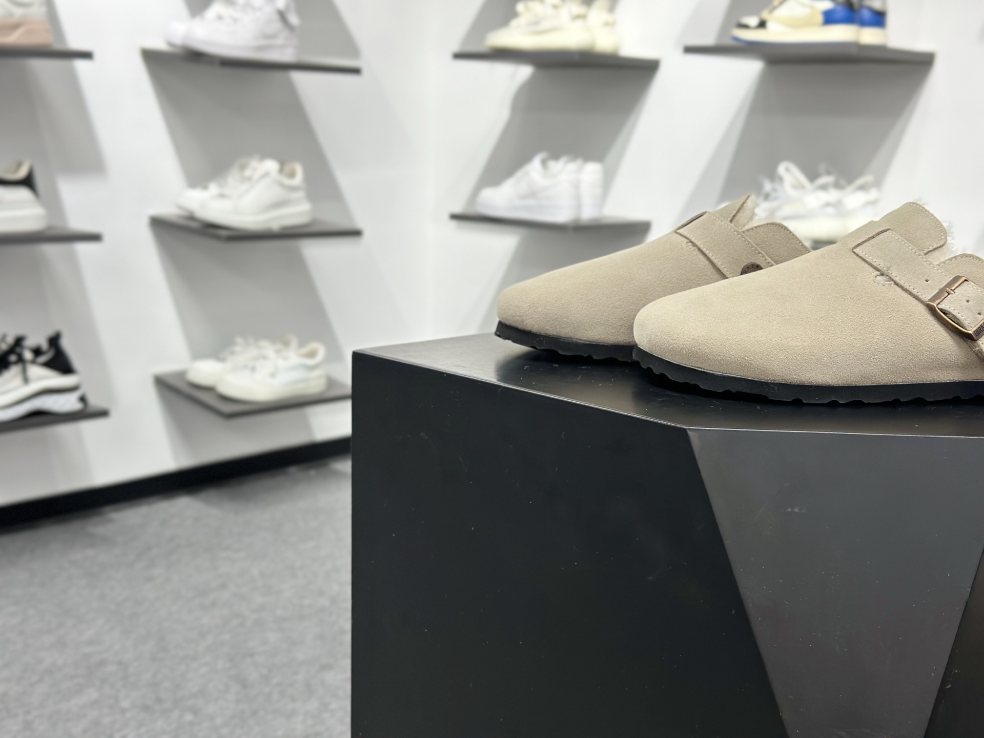 180 Birkenstock Boston Shearling 羊羔毛舒适百搭 耐磨防滑 半包勃肯休闲鞋-Chinese UA Cheap High Quatity Brand Clothes Bags handbags Sneakers wholesale wholesaler seller from China Factory suppliers Fashion Clothing Shoes best Quality Beautiful Price 180 Birkenstock Boston Shearling 羊羔毛舒适百搭 耐磨防滑 半包勃肯休闲鞋
