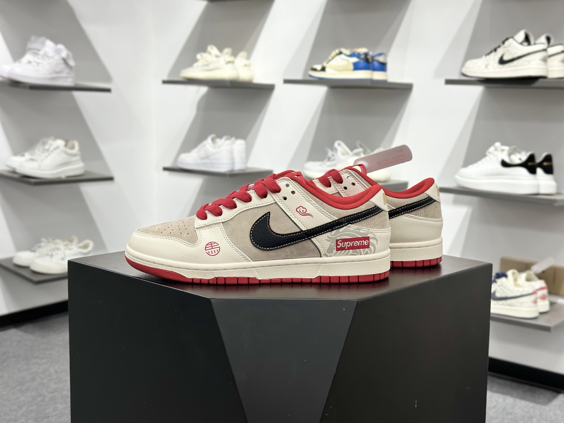 Nike Dunk Low Retro ‘联名款’低帮休闲运动板鞋 HG0026-006