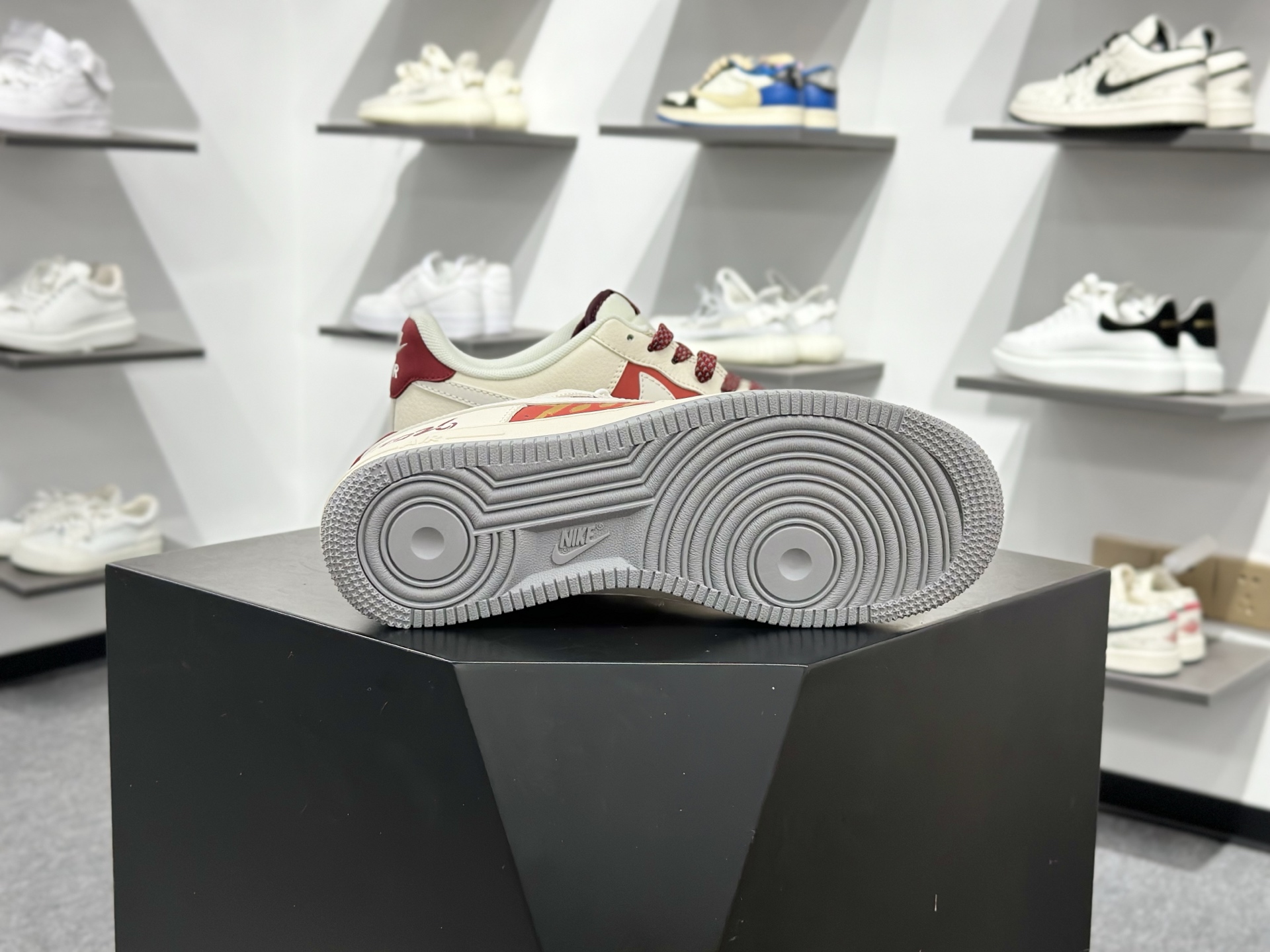 260 Nike Air Force1 07 low 马年限定 JP2026-151-Chinese UA Cheap High Quatity Brand Clothes Bags handbags Sneakers wholesale wholesaler seller from China Factory suppliers Fashion Clothing Shoes best Quality Beautiful Price 260 Nike Air Force1 07 low 马年限定 JP2026-151