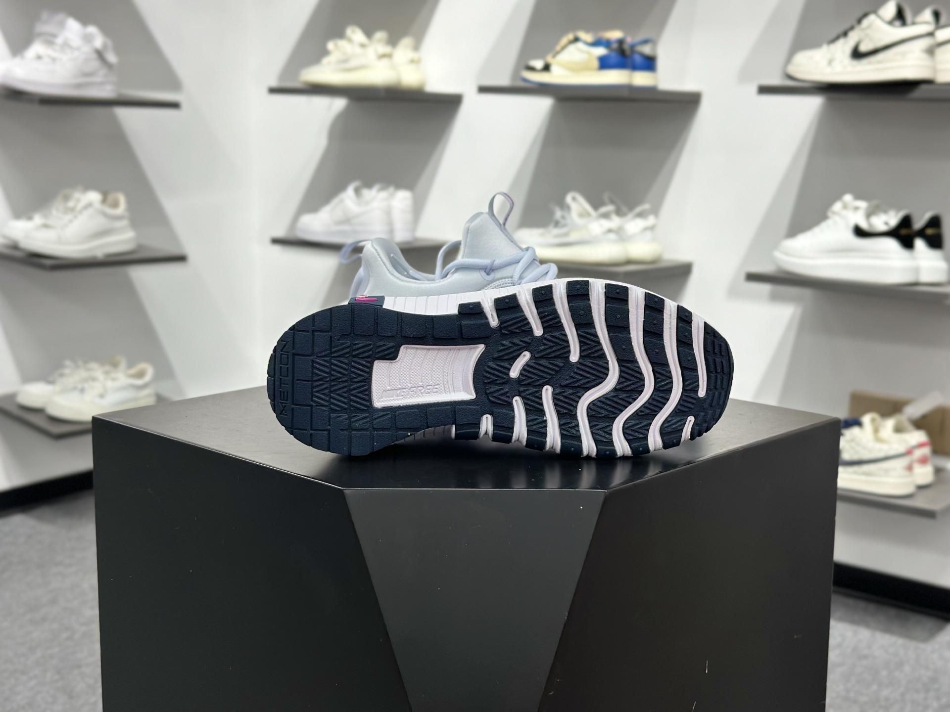 Nike Free Metcon 6 网布 圆头 系带 减震防滑 低帮 训练鞋 FJ7126-004
