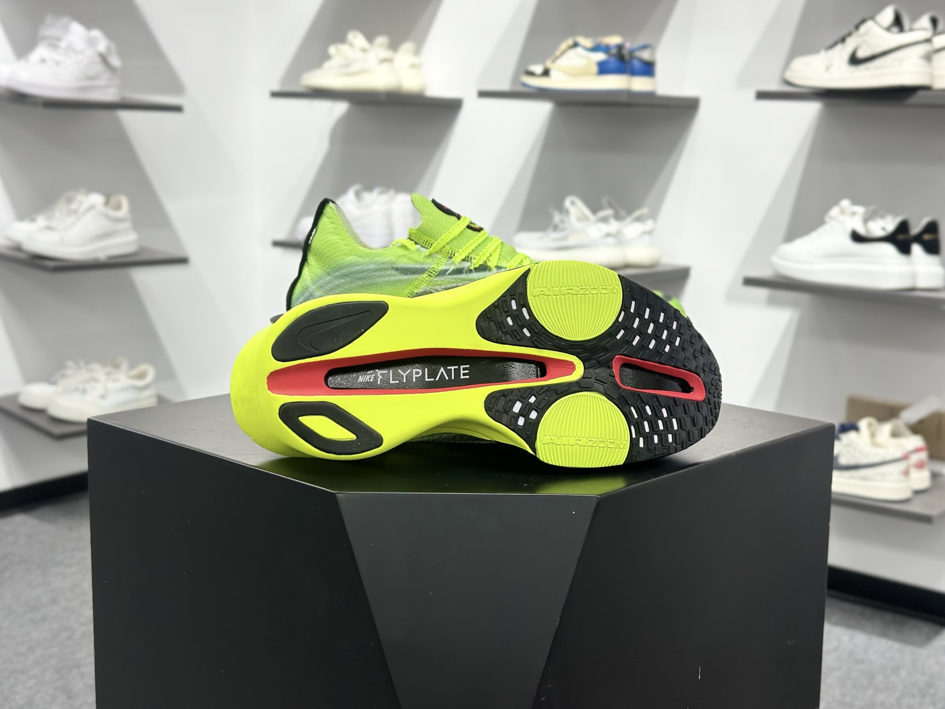 耐克Nike Air Zoom Alphafly Next% 3 Proto”Ekiden Pack Volt”阿尔法飞行3代系列马拉松轻量超跑竞速运动慢跑鞋“白荧光绿黑”IM8066-999
