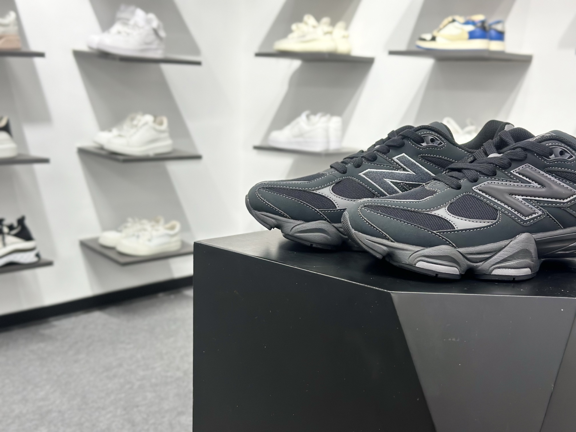 Joe Freshgoods x New Balance 渠道NB9060 联名款 复古休闲运动慢跑鞋 U906079E