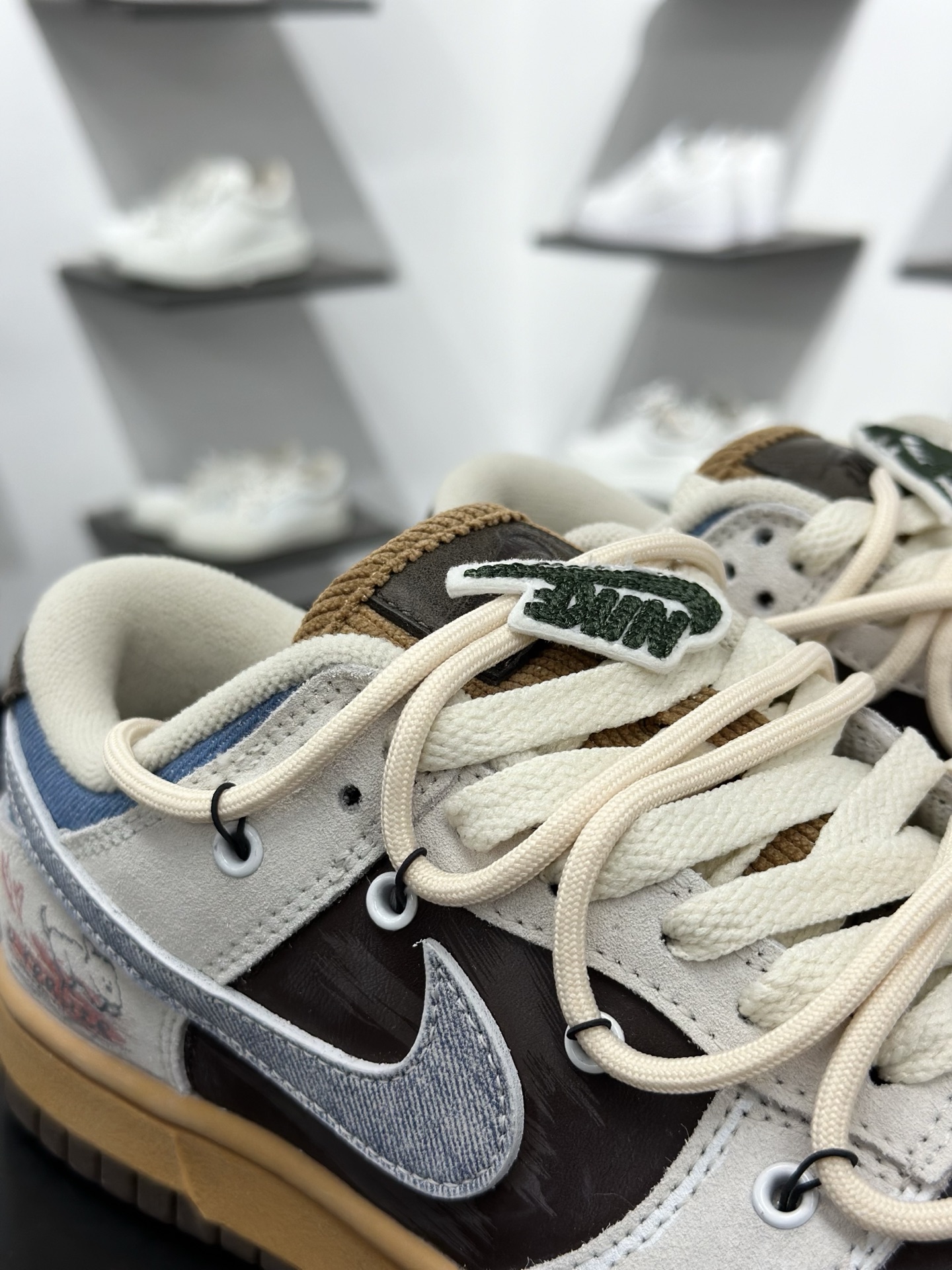 NIKE SB Dunk Low 考拉派对 啡啡抱抱 HQ3459-212