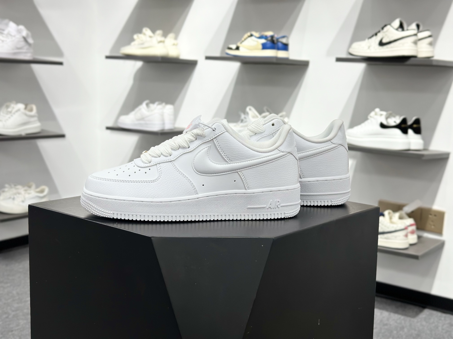 200 NIKE AIR FORCE 1 JANYVS NY HF2014-100-Chinese UA Cheap High Quatity Brand Clothes Bags handbags Sneakers wholesale wholesaler seller from China Factory suppliers Fashion Clothing Shoes best Quality Beautiful Price 200 NIKE AIR FORCE 1 JANYVS NY HF2014-100