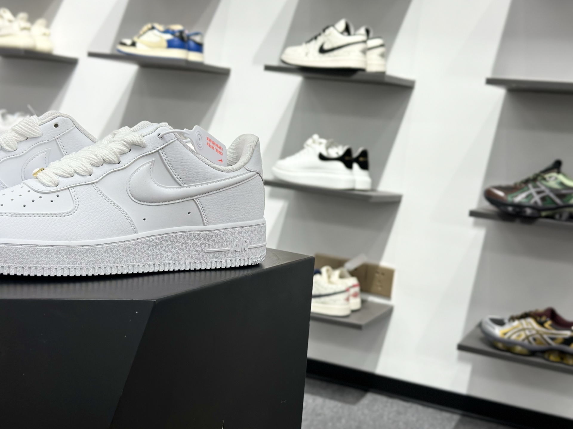 200 NIKE AIR FORCE 1 JANYVS NY HF2014-100-Chinese UA Cheap High Quatity Brand Clothes Bags handbags Sneakers wholesale wholesaler seller from China Factory suppliers Fashion Clothing Shoes best Quality Beautiful Price 200 NIKE AIR FORCE 1 JANYVS NY HF2014-100