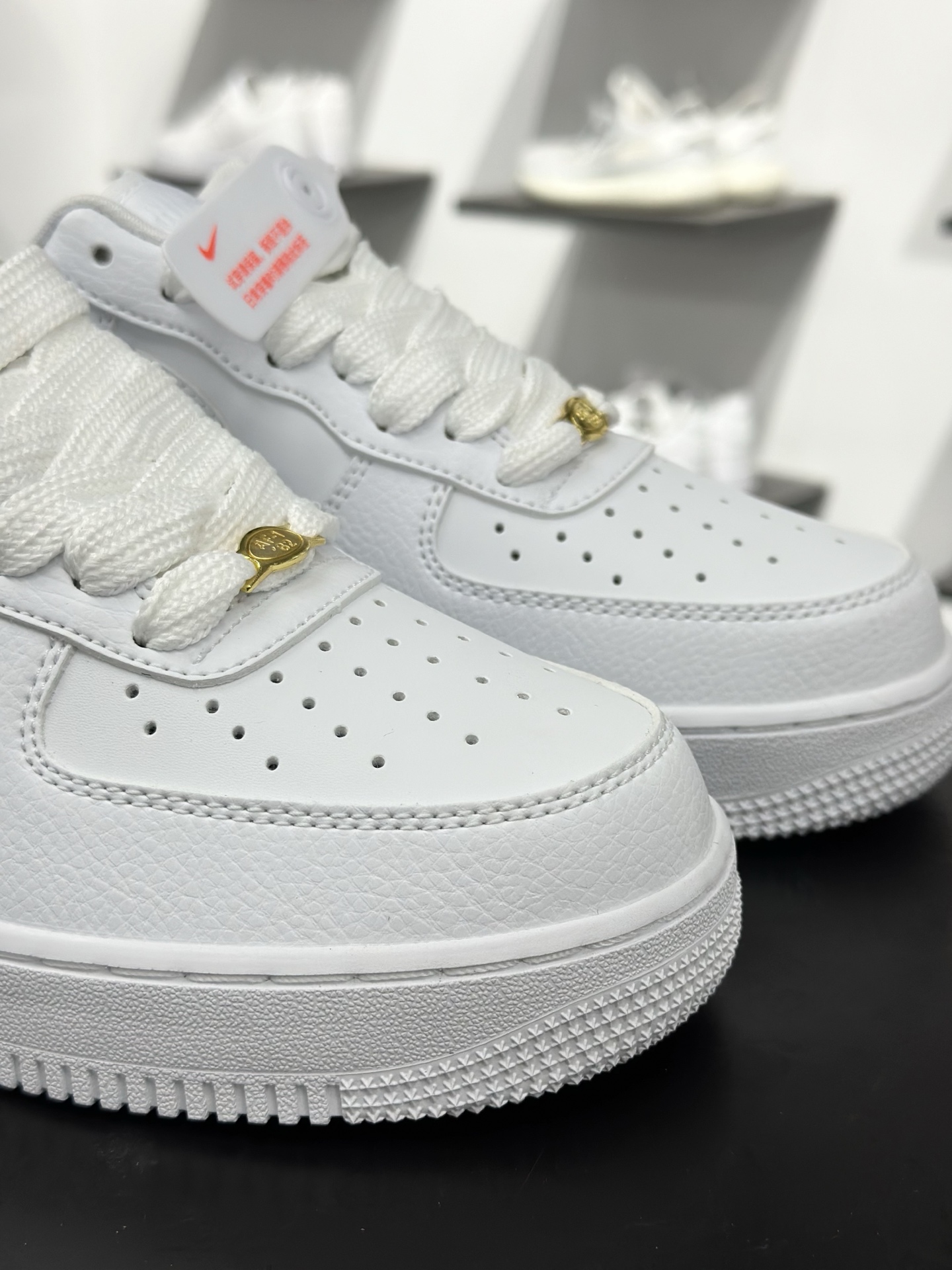 200 NIKE AIR FORCE 1 JANYVS NY HF2014-100-Chinese UA Cheap High Quatity Brand Clothes Bags handbags Sneakers wholesale wholesaler seller from China Factory suppliers Fashion Clothing Shoes best Quality Beautiful Price 200 NIKE AIR FORCE 1 JANYVS NY HF2014-100