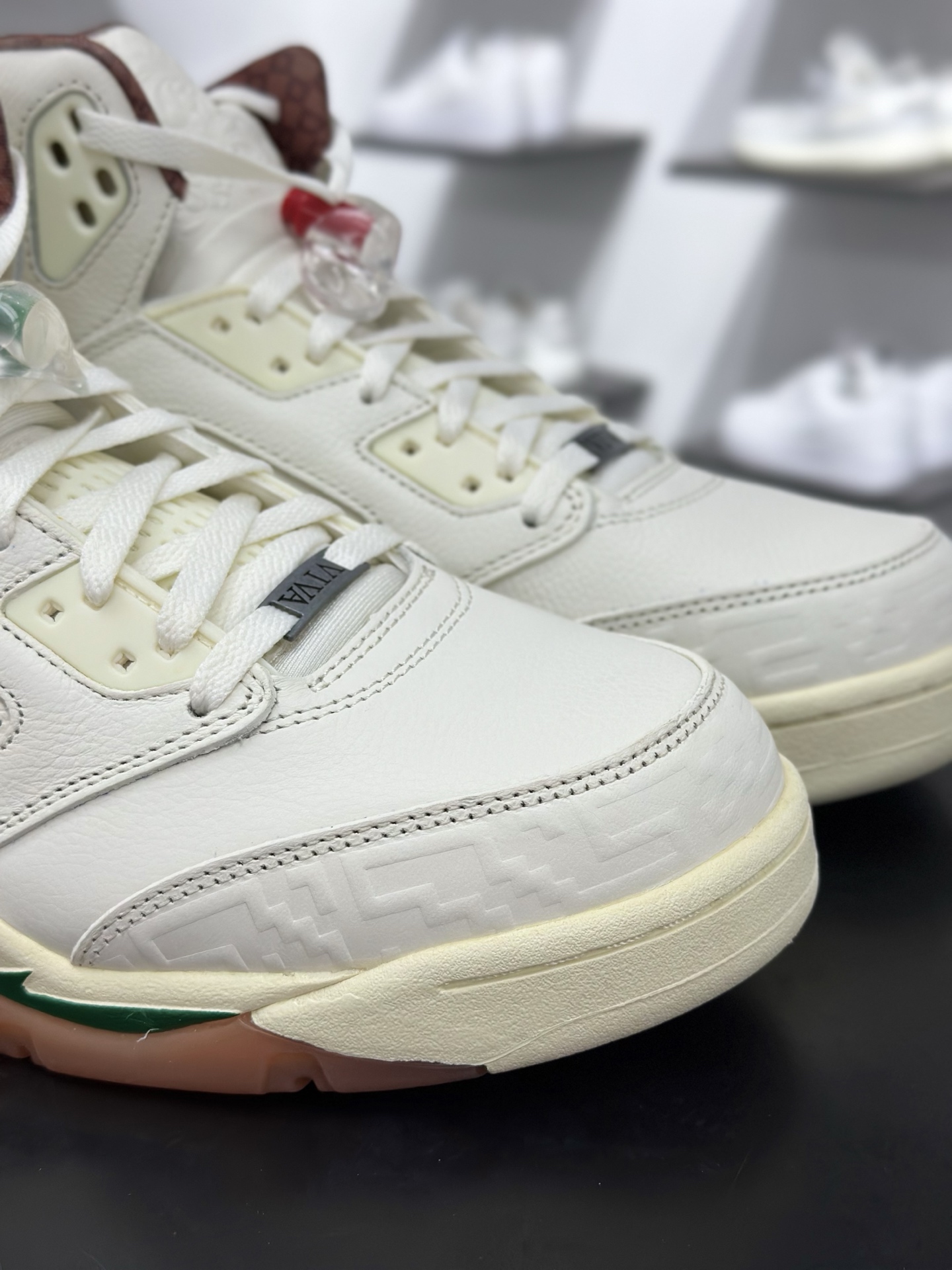 Jordan Air Jordan 5 “EL GRITO”舒适百搭 防滑耐磨 中帮 复古篮球鞋 男款 白绿色 HF8833-100-Top High Quatity Cheap Sneakers Fashion Clothing Clothes Bags handbags Shoes of all Brand wholesale With The best Quality And Beautiful Price from China Factory Chinese suppliers wholesaler seller Jordan Air Jordan 5 “EL GRITO”舒适百搭 防滑耐磨 中帮 复古篮球鞋 男款 白绿色 HF8833-100