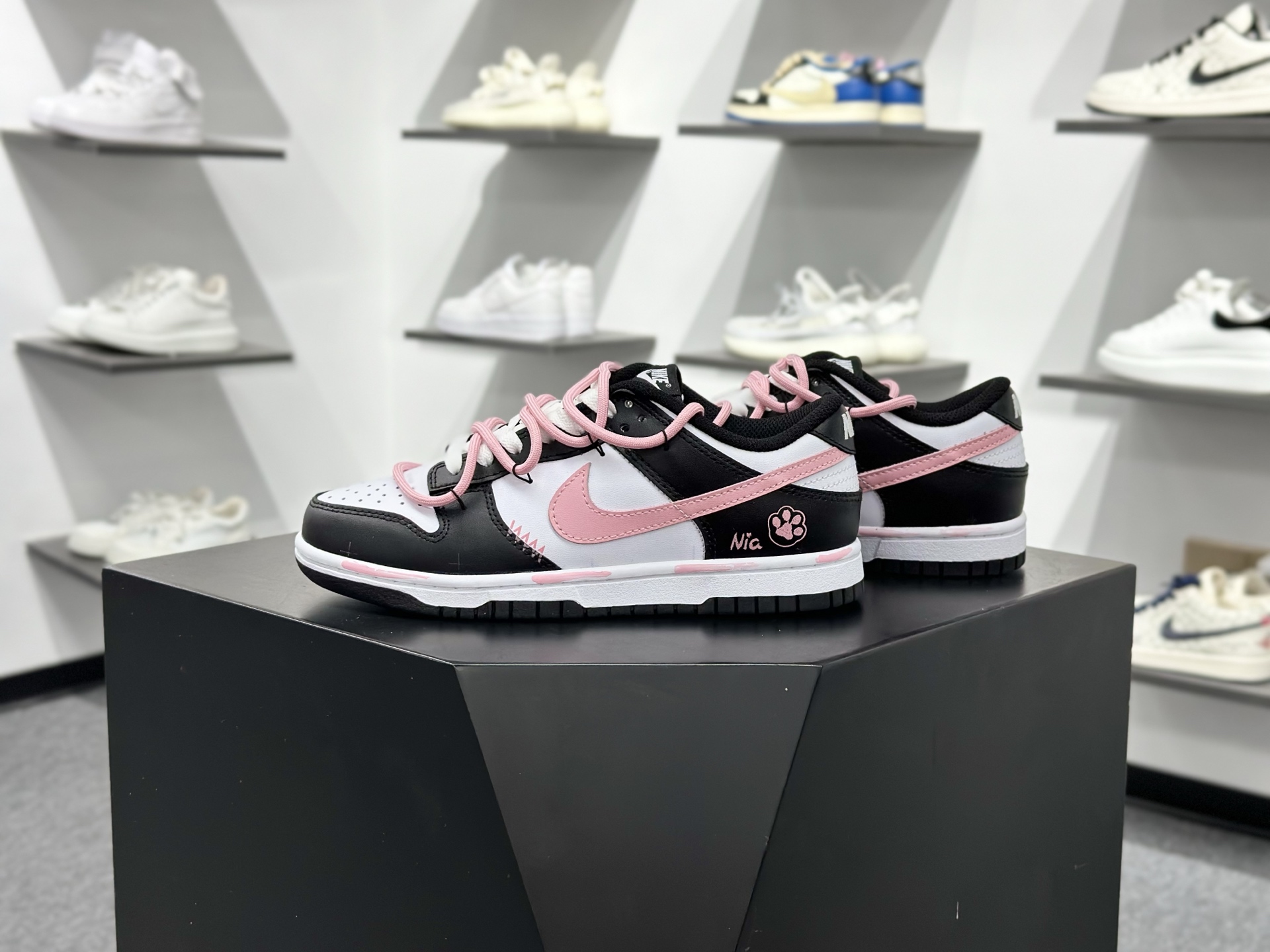 NIKE DUNK SB LOW 全新配色 解构系列 定制Dunk SB顾名思义 DD1503-101-Top High Quatity Cheap Sneakers Fashion Clothing Clothes Bags handbags Shoes of all Brand wholesale With The best Quality And Beautiful Price from China Factory Chinese suppliers wholesaler seller NIKE DUNK SB LOW 全新配色 解构系列 定制Dunk SB顾名思义 DD1503-101