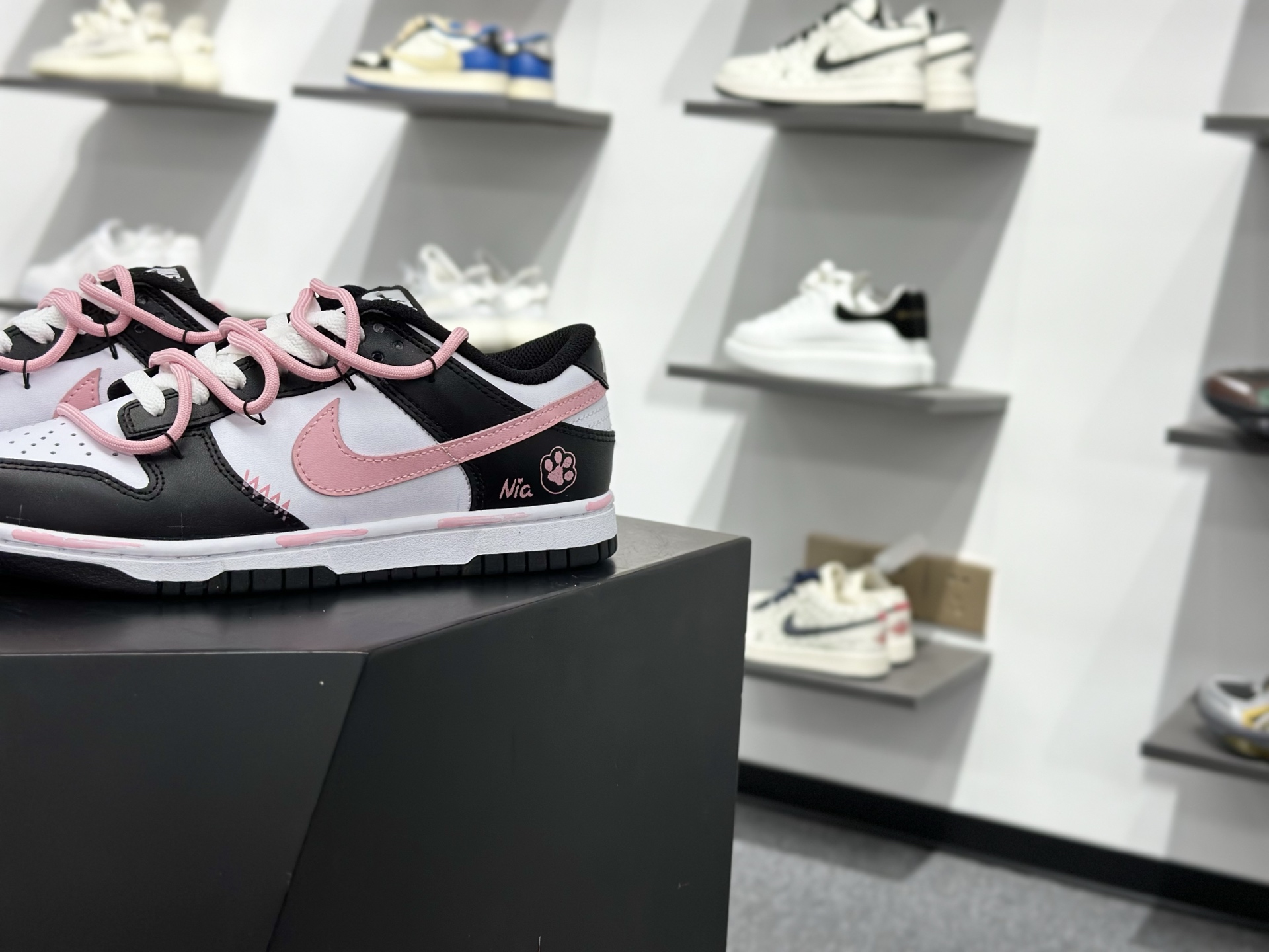 NIKE DUNK SB LOW 全新配色 解构系列 定制Dunk SB顾名思义 DD1503-101-Top High Quatity Cheap Sneakers Fashion Clothing Clothes Bags handbags Shoes of all Brand wholesale With The best Quality And Beautiful Price from China Factory Chinese suppliers wholesaler seller NIKE DUNK SB LOW 全新配色 解构系列 定制Dunk SB顾名思义 DD1503-101