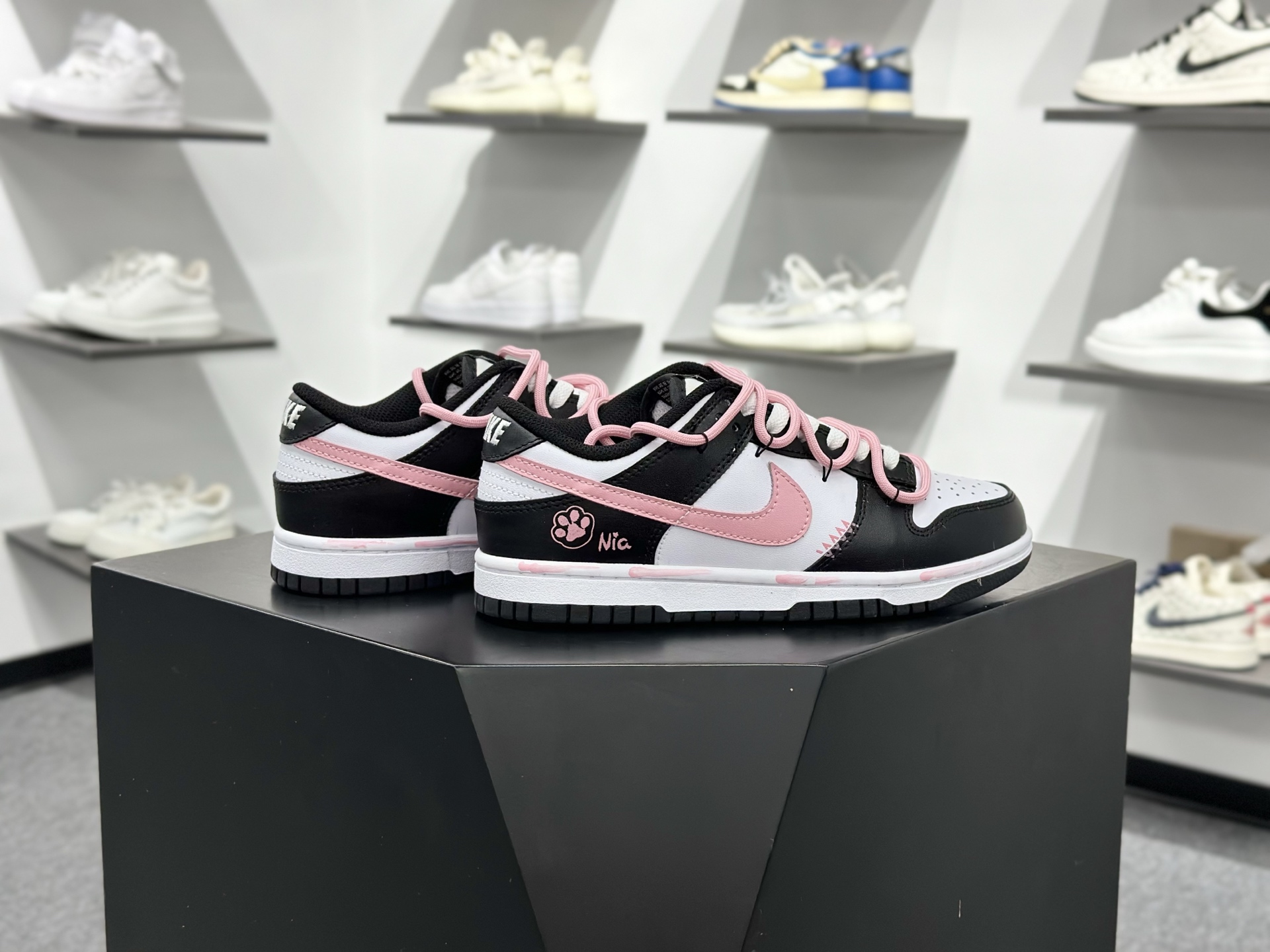 NIKE DUNK SB LOW 全新配色 解构系列 定制Dunk SB顾名思义 DD1503-101-Top High Quatity Cheap Sneakers Fashion Clothing Clothes Bags handbags Shoes of all Brand wholesale With The best Quality And Beautiful Price from China Factory Chinese suppliers wholesaler seller NIKE DUNK SB LOW 全新配色 解构系列 定制Dunk SB顾名思义 DD1503-101