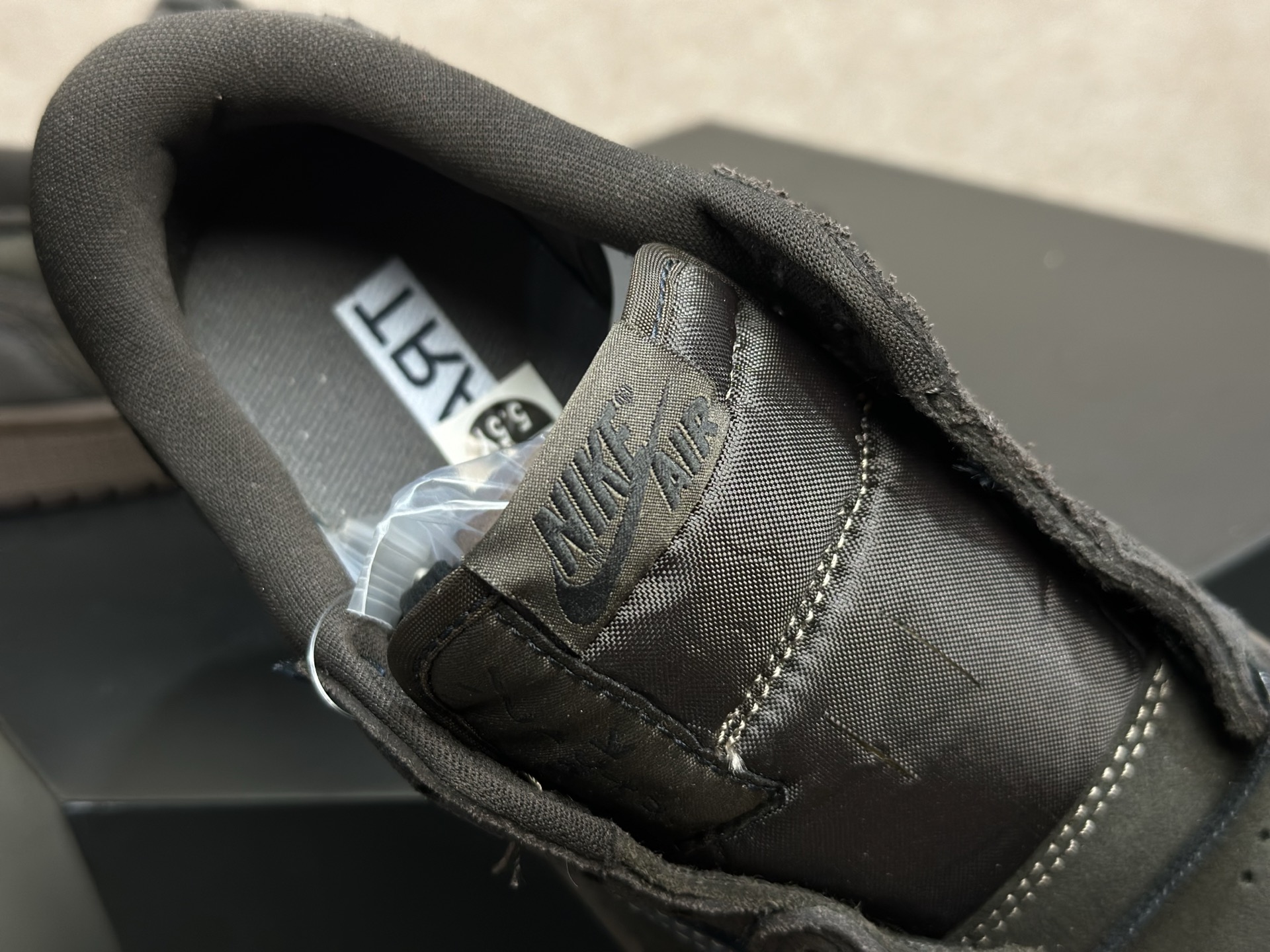 260 倒钩 9.0 丝绒摩卡 质感拉满的美拉德神鞋 Travis Scott x AJ1 Low 丝绒摩卡倒钩-Chinese UA Cheap High Quatity Brand Clothes Bags handbags Sneakers wholesale wholesaler seller from China Factory suppliers Fashion Clothing Shoes best Quality Beautiful Price 260 倒钩 9.0 丝绒摩卡 质感拉满的美拉德神鞋 Travis Scott x AJ1 Low 丝绒摩卡倒钩
