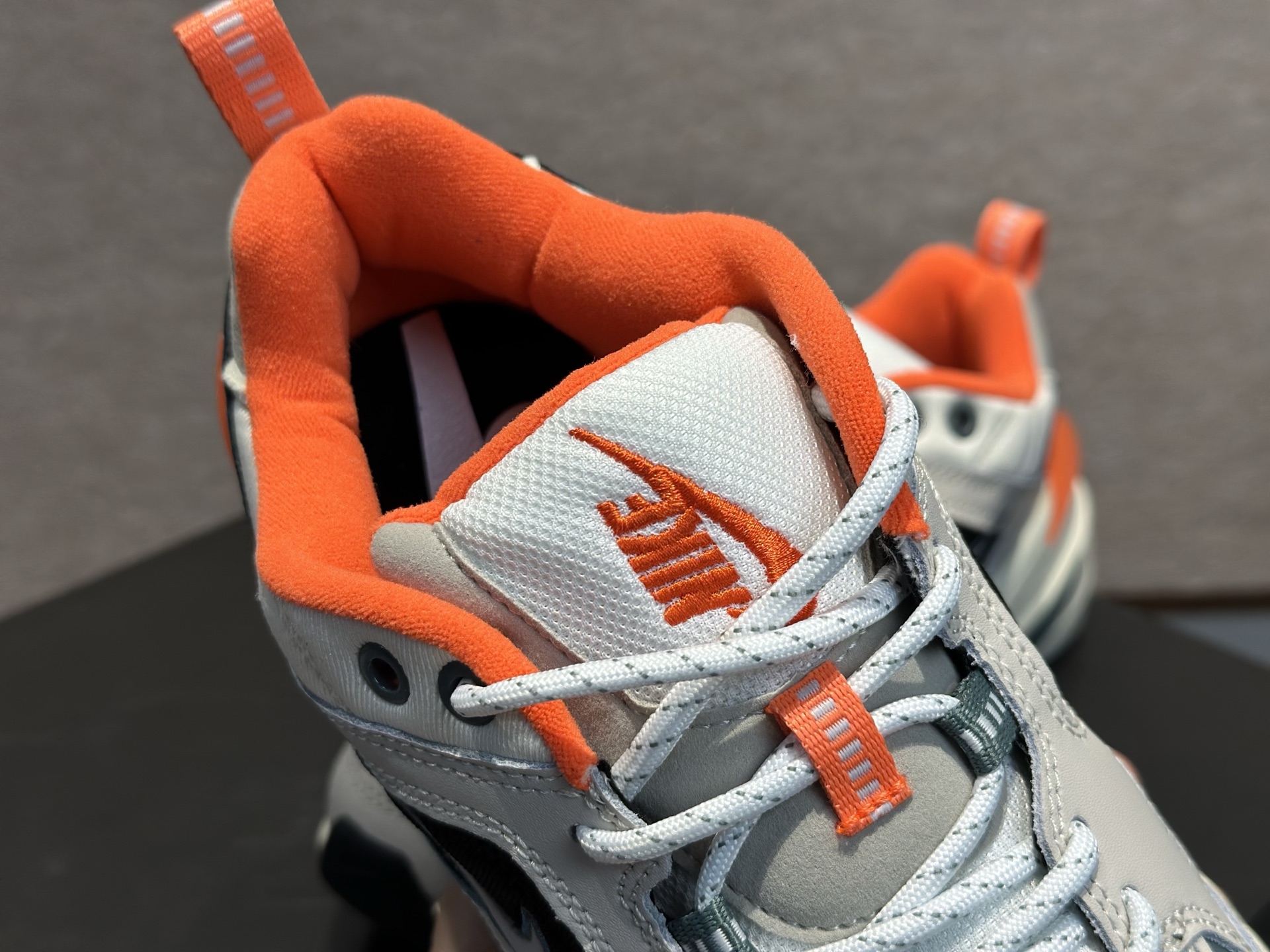 Nike M2K Tekno 系列低帮复古潮流百搭旅游老爹休闲运动鞋 “月球灰橙” CI2969-001-Top High Quatity Cheap Sneakers Fashion Clothing Clothes Bags handbags Shoes of all Brand wholesale With The best Quality And Beautiful Price from China Factory Chinese suppliers wholesaler seller Nike M2K Tekno 系列低帮复古潮流百搭旅游老爹休闲运动鞋 “月球灰橙” CI2969-001