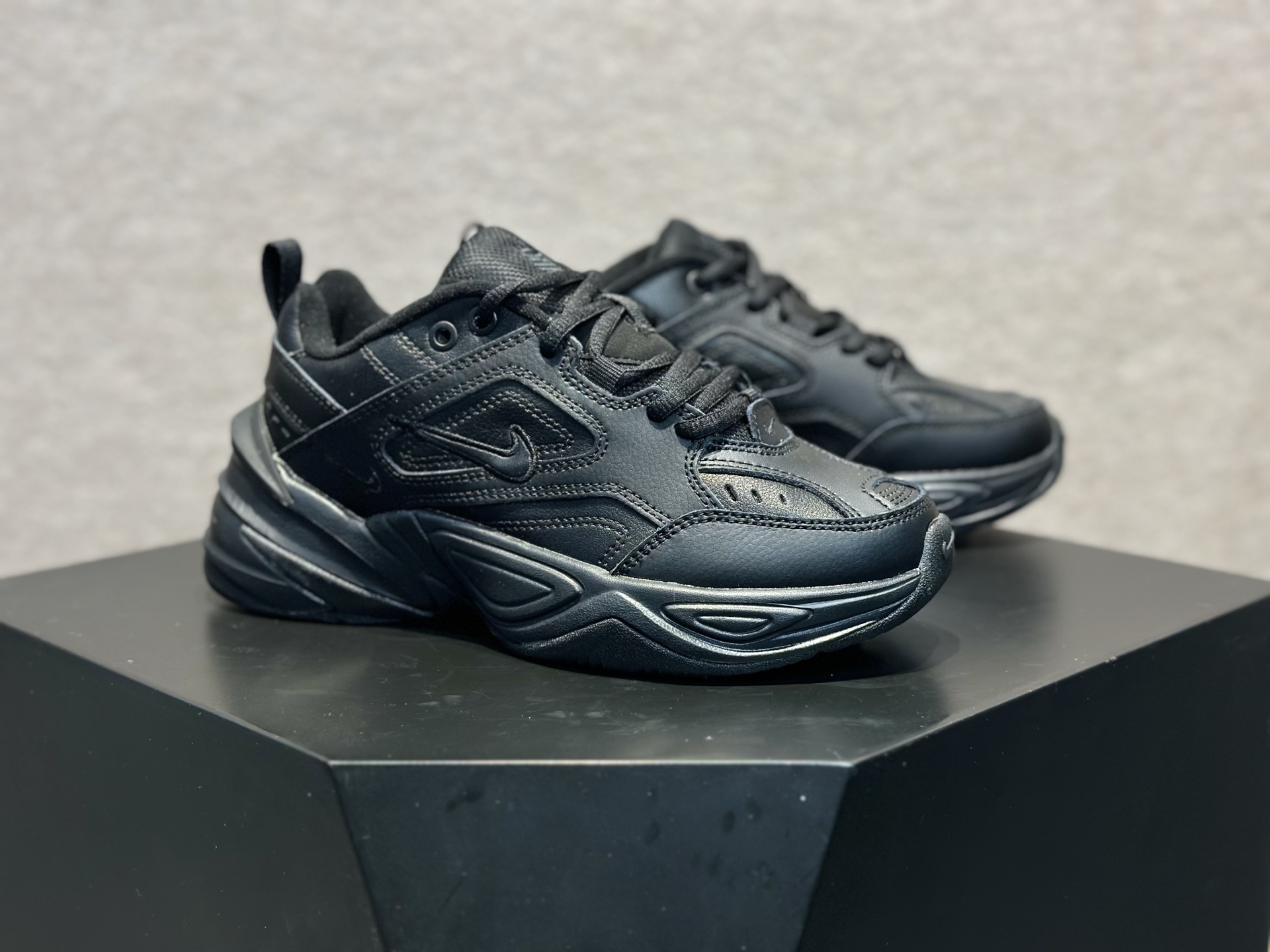耐克 Nike M2K Tekno 系列低帮复古潮流百搭旅游老爹风休闲运动鞋 “全黑武士” AV4789-002