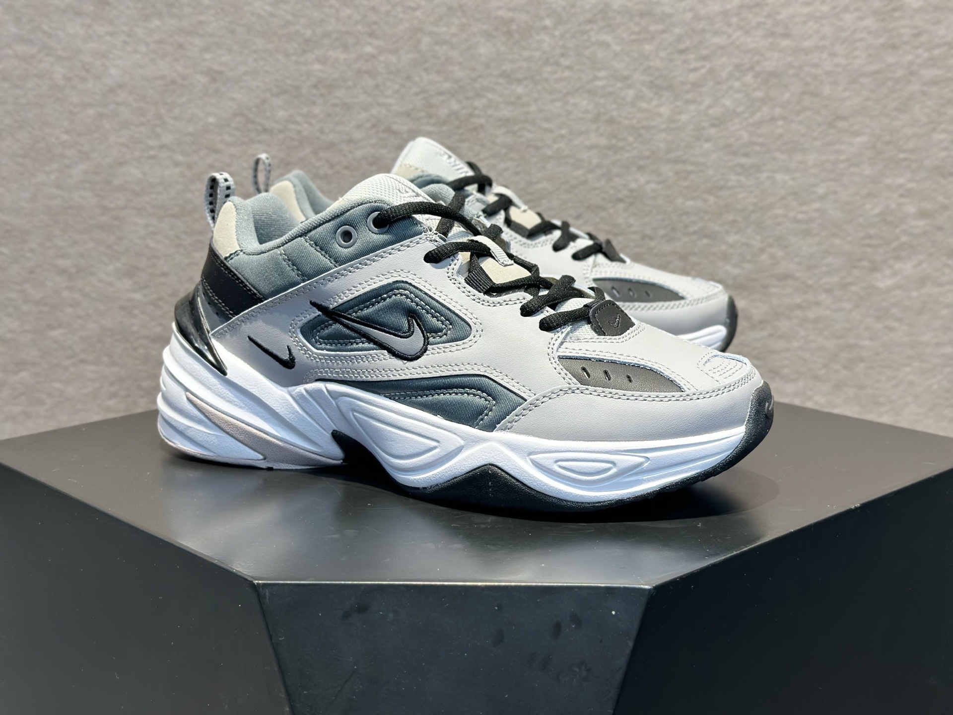 Nike M2K Tekno 系列低帮复古潮流百搭旅游老爹休闲运动鞋 “浅灰深灰” CI2969-001-Top High Quatity Cheap Sneakers Fashion Clothing Clothes Bags handbags Shoes of all Brand wholesale With The best Quality And Beautiful Price from China Factory Chinese suppliers wholesaler seller Nike M2K Tekno 系列低帮复古潮流百搭旅游老爹休闲运动鞋 “浅灰深灰” CI2969-001