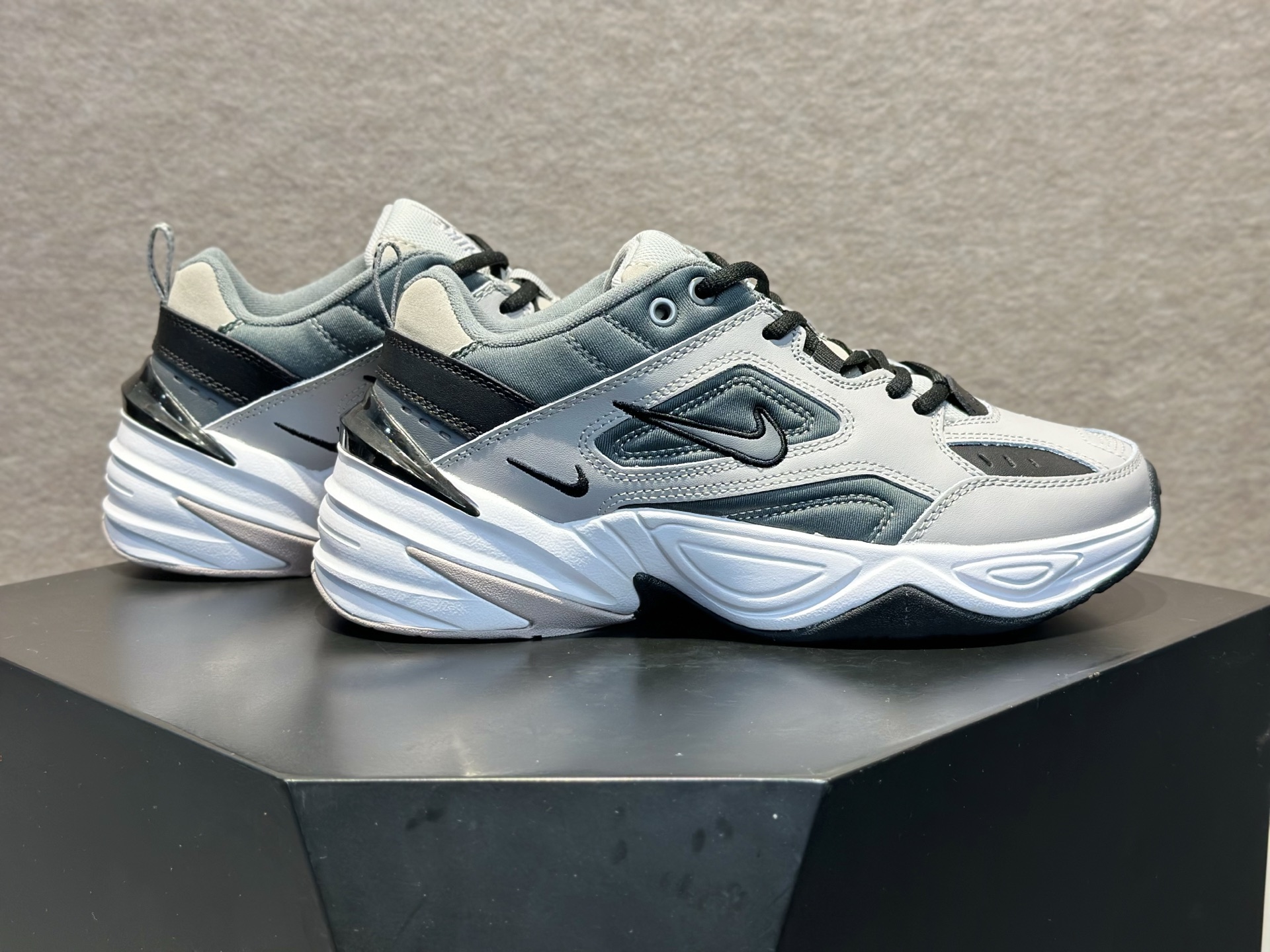 Nike M2K Tekno 系列低帮复古潮流百搭旅游老爹休闲运动鞋 “浅灰深灰” CI2969-001-Top High Quatity Cheap Sneakers Fashion Clothing Clothes Bags handbags Shoes of all Brand wholesale With The best Quality And Beautiful Price from China Factory Chinese suppliers wholesaler seller Nike M2K Tekno 系列低帮复古潮流百搭旅游老爹休闲运动鞋 “浅灰深灰” CI2969-001