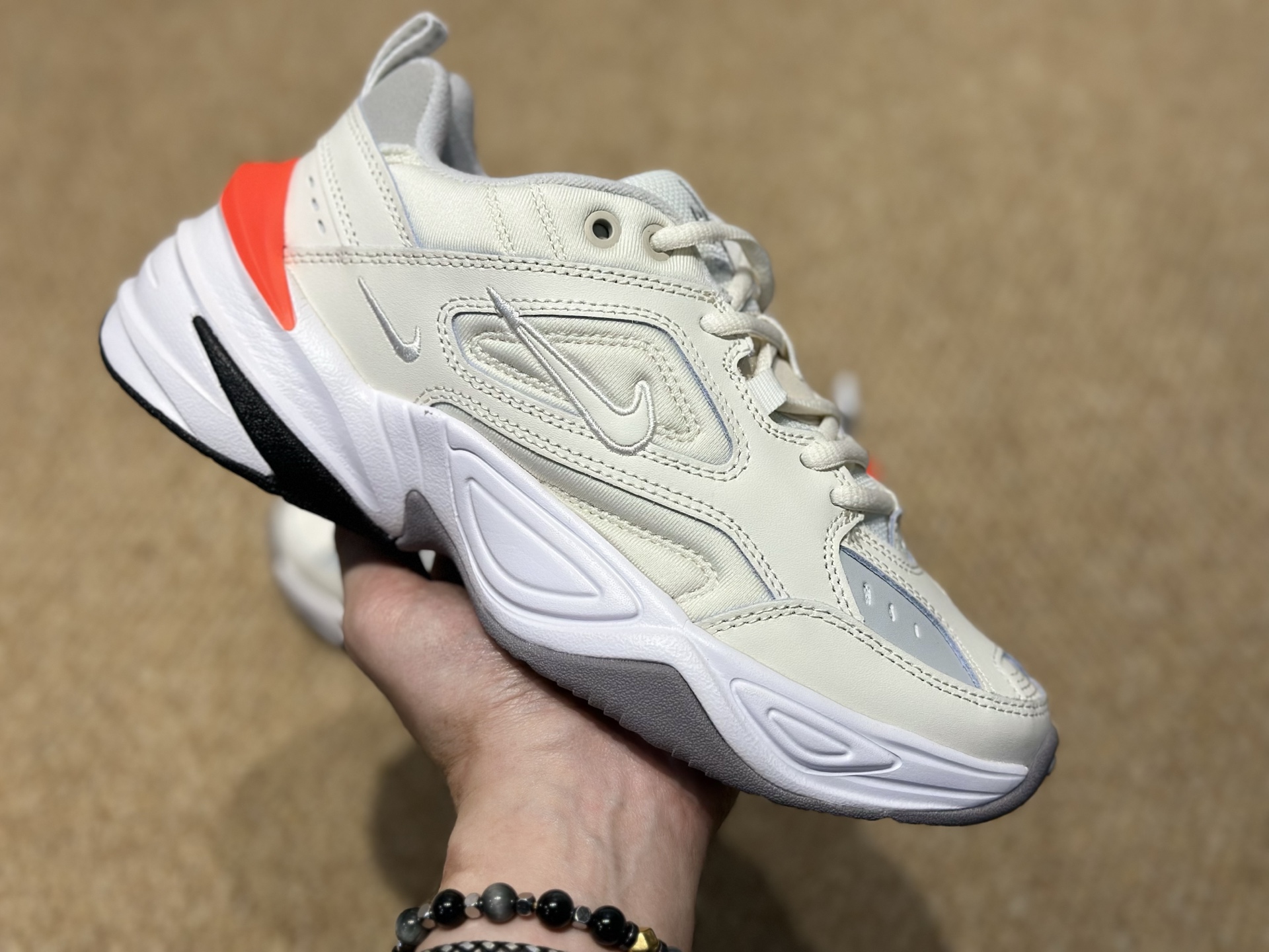 200 耐克 Nike M2K Tekno 系列低帮复古潮流百搭旅游老爹休闲运动鞋 “米白橙” AO3108-101