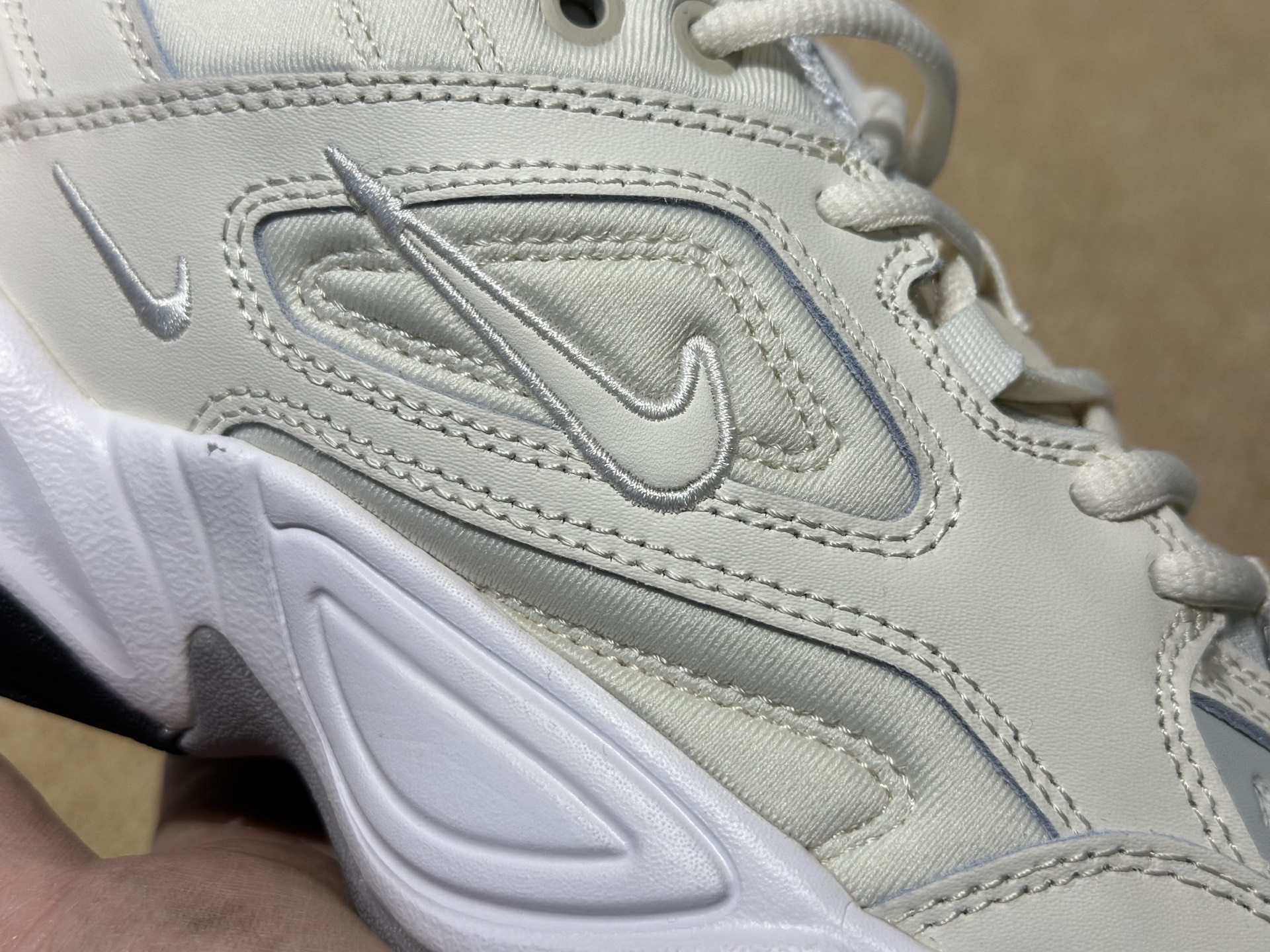 200 耐克 Nike M2K Tekno 系列低帮复古潮流百搭旅游老爹休闲运动鞋 “米白橙” AO3108-101