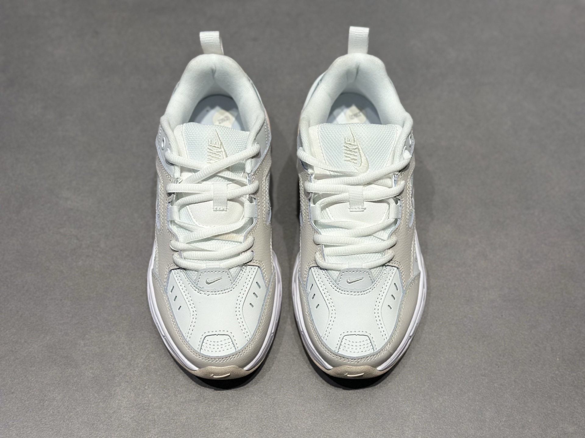 200 Nike M2K Tekno 奶白浅灰