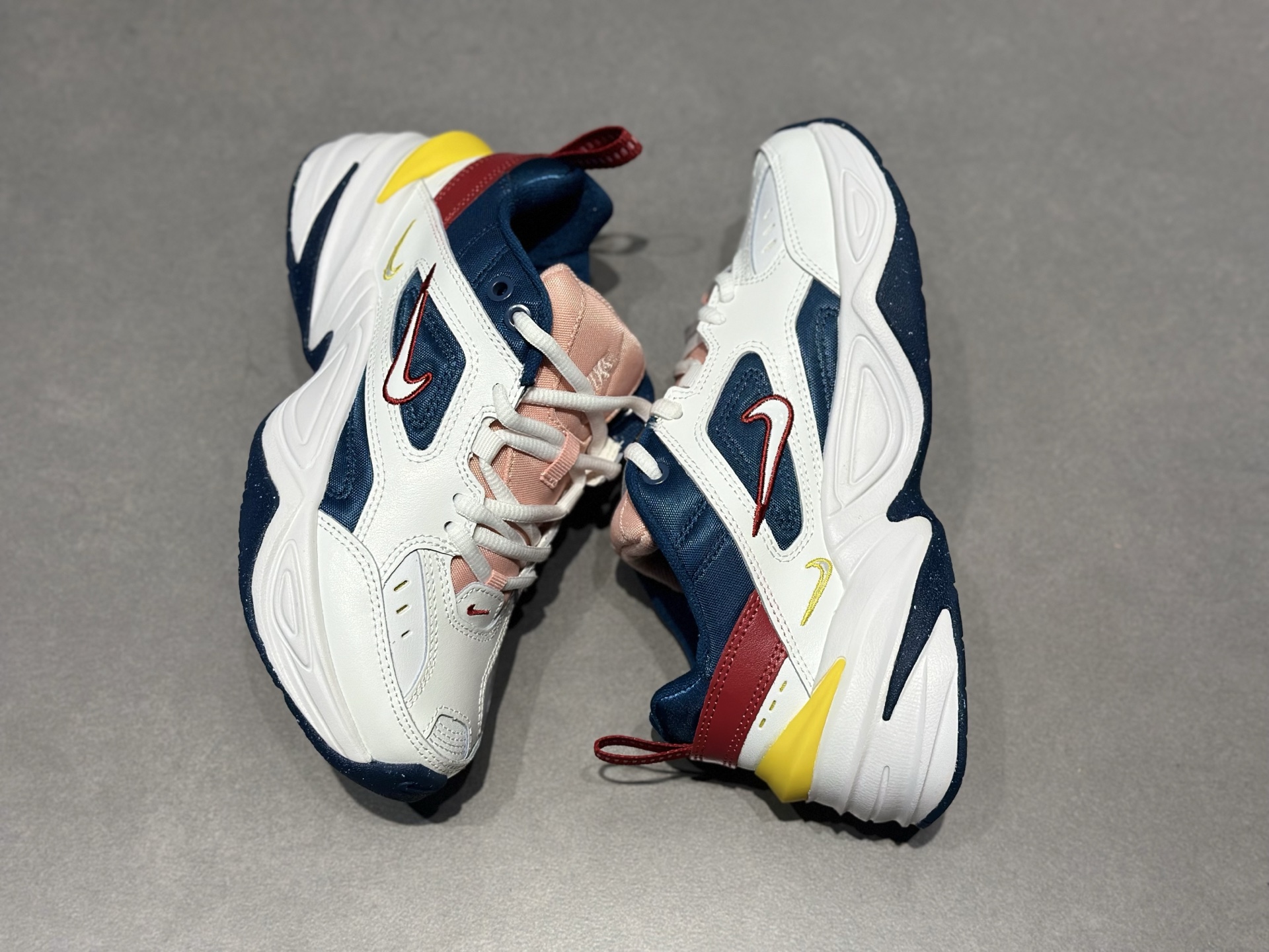 Nike M2K Tekno 白蓝粉黄撞色-Top High Quatity Cheap Sneakers Fashion Clothing Clothes Bags handbags Shoes of all Brand wholesale With The best Quality And Beautiful Price from China Factory Chinese suppliers wholesaler seller Nike M2K Tekno 白蓝粉黄撞色