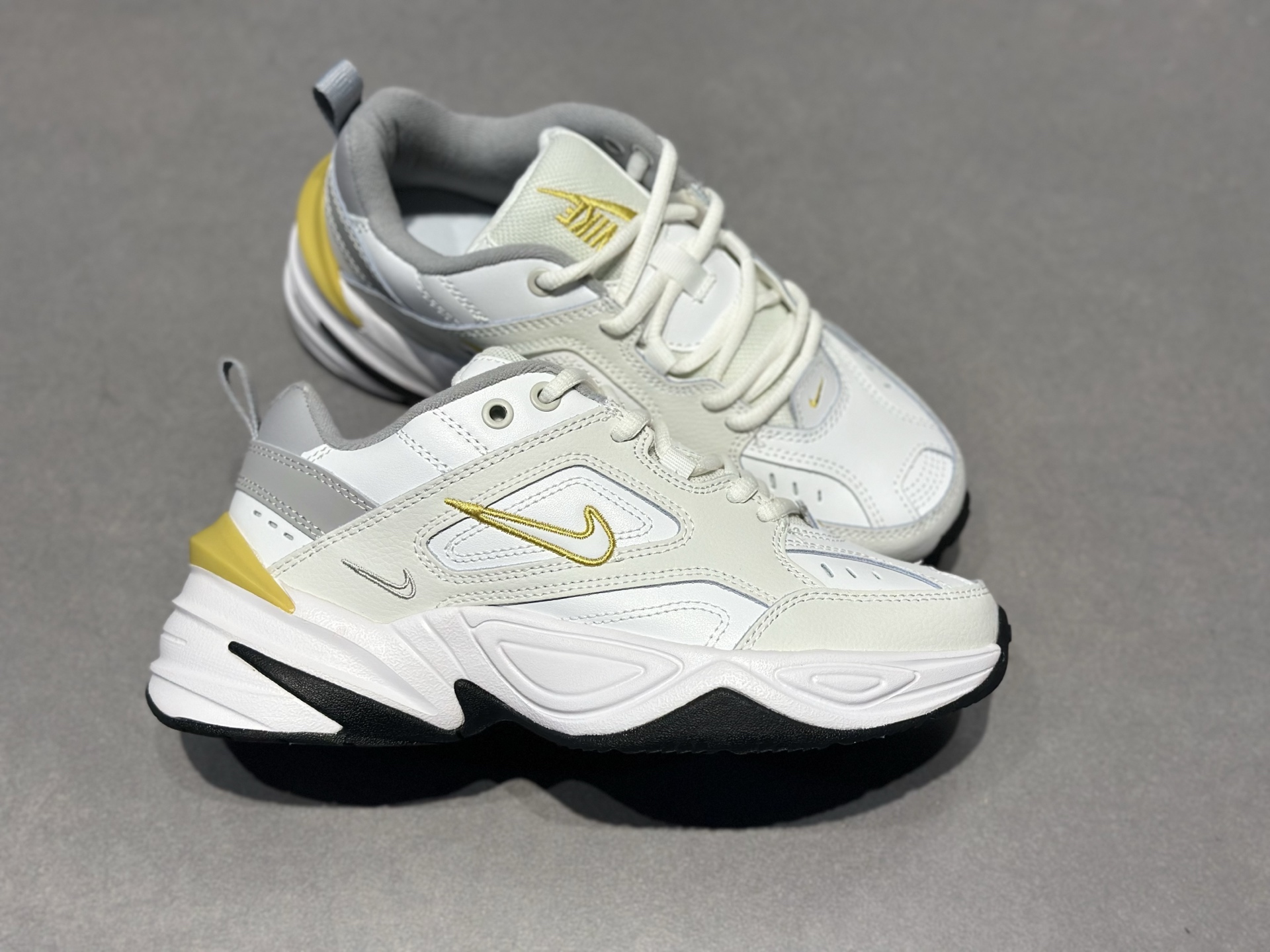 200 Nike M2K Tekno 白灰黄撞色