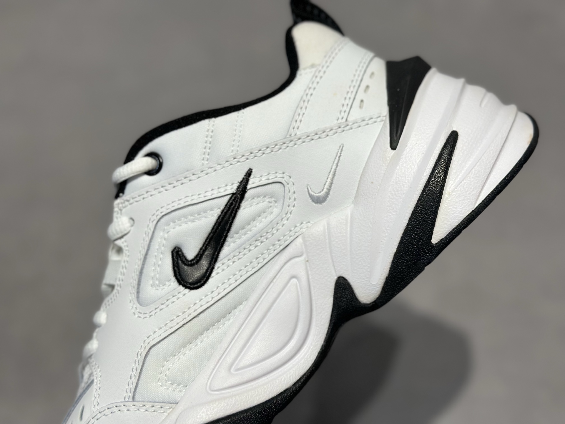Nike M2K Tekno 白黑撞色-Top High Quatity Cheap Sneakers Fashion Clothing Clothes Bags handbags Shoes of all Brand wholesale With The best Quality And Beautiful Price from China Factory Chinese suppliers wholesaler seller Nike M2K Tekno 白黑撞色