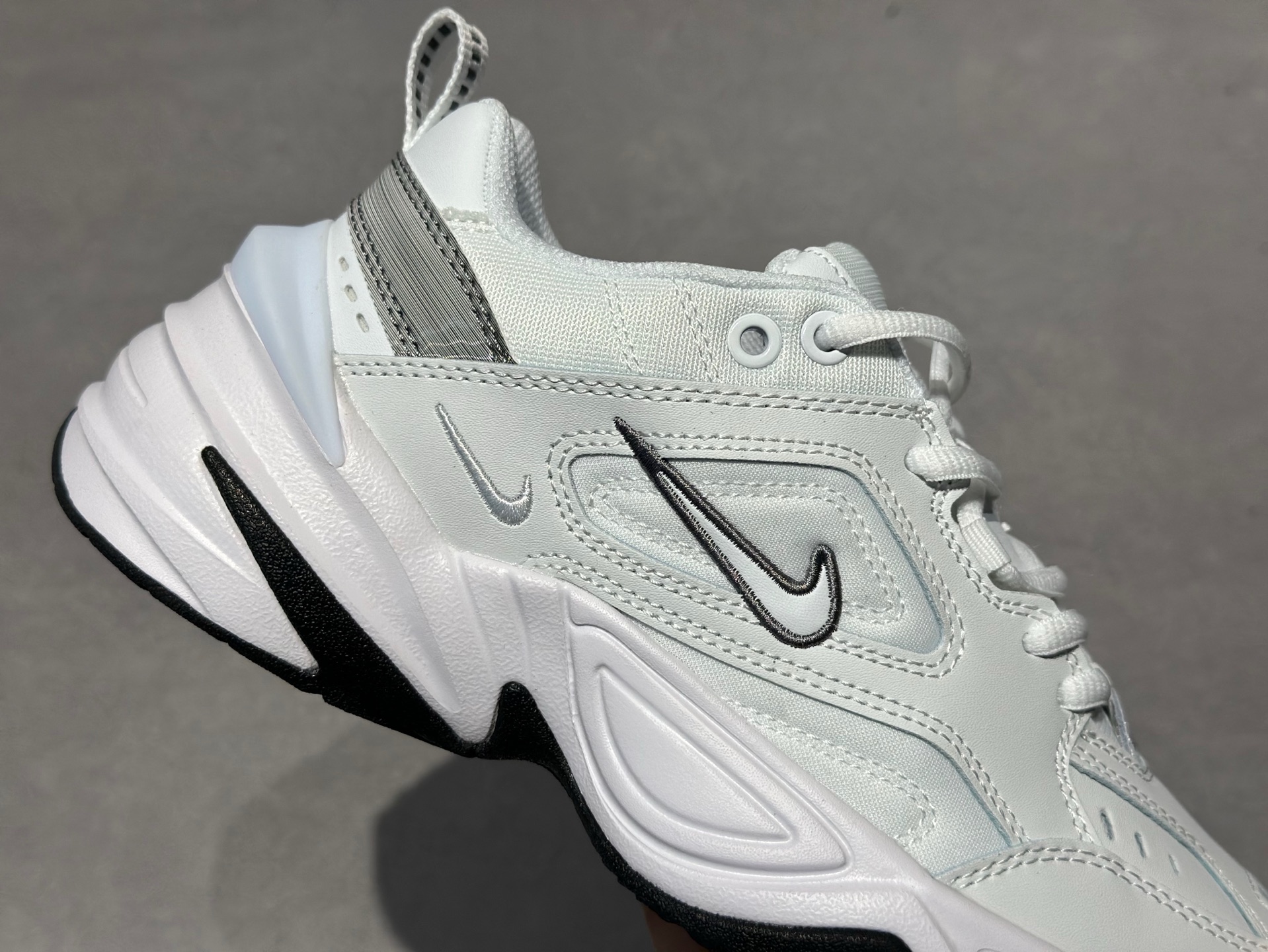 200 Nike M2K Tekno 浅冰蓝白黑撞色-Chinese UA Cheap High Quatity Brand Clothes Bags handbags Sneakers wholesale wholesaler seller from China Factory suppliers Fashion Clothing Shoes best Quality Beautiful Price 200 Nike M2K Tekno 浅冰蓝白黑撞色