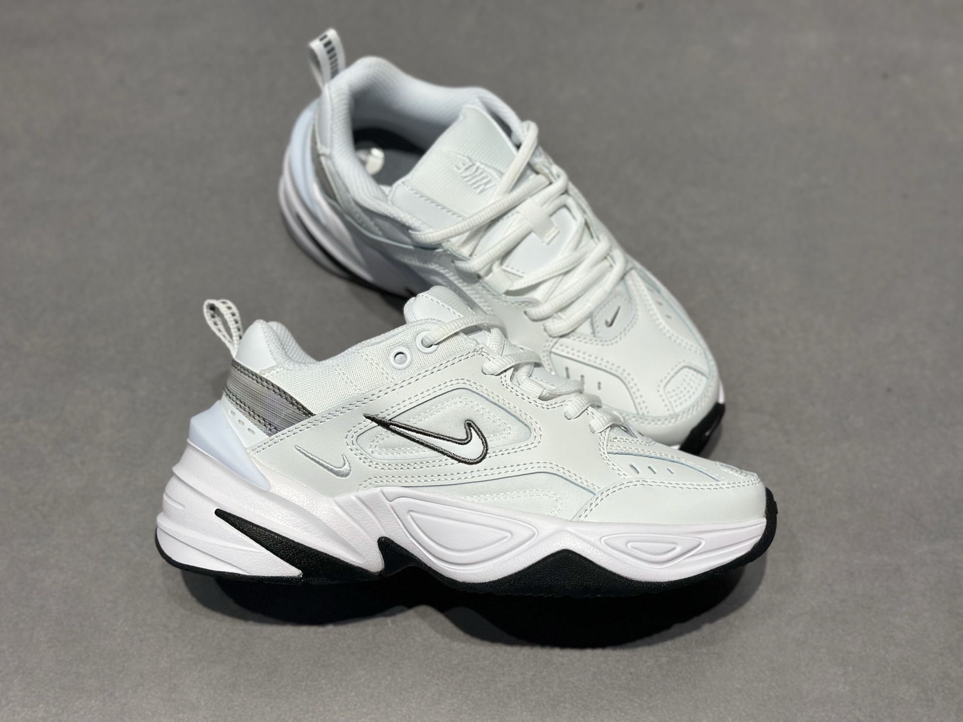200 Nike M2K Tekno 浅冰蓝白黑撞色-Chinese UA Cheap High Quatity Brand Clothes Bags handbags Sneakers wholesale wholesaler seller from China Factory suppliers Fashion Clothing Shoes best Quality Beautiful Price 200 Nike M2K Tekno 浅冰蓝白黑撞色