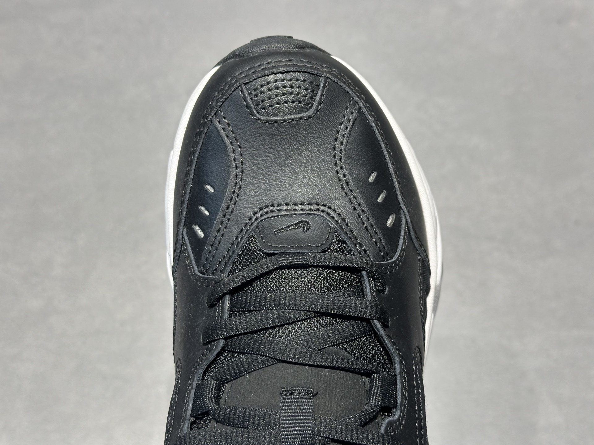 200 黑白藏蓝撞色也太酷了吧 Nike M2K Tekno 复古老爹鞋 增高显瘦还百搭