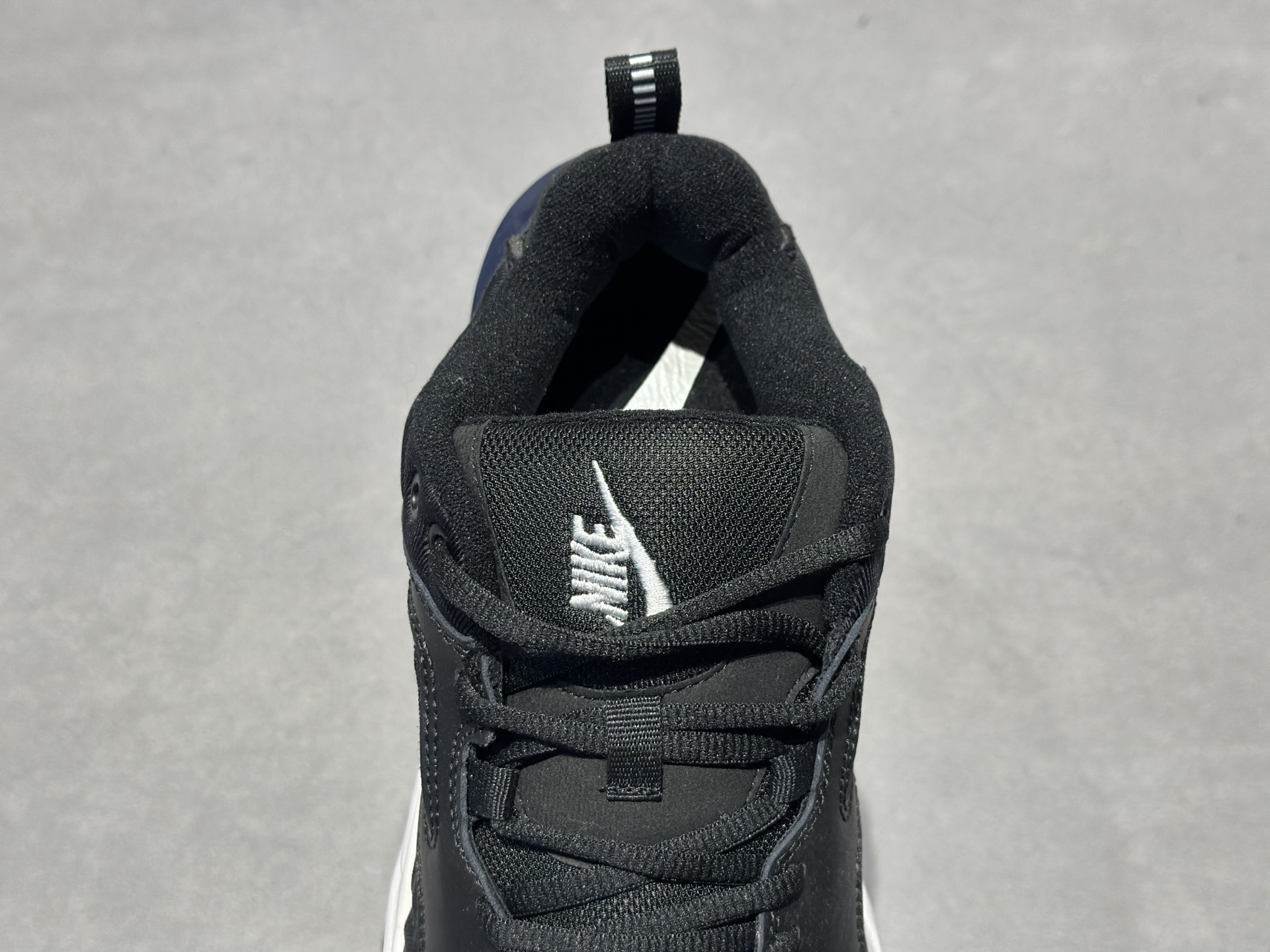 200 黑白藏蓝撞色也太酷了吧 Nike M2K Tekno 复古老爹鞋 增高显瘦还百搭