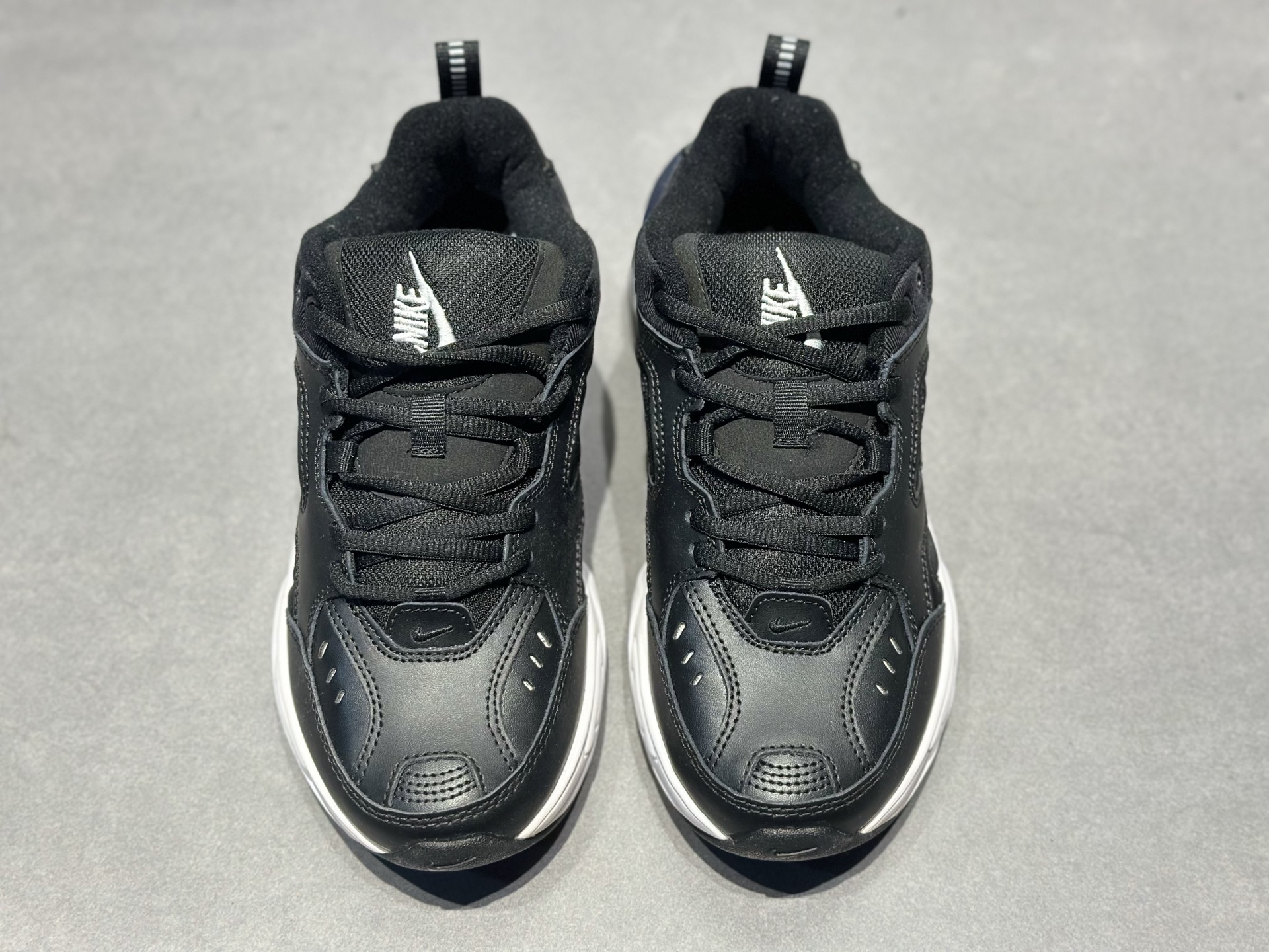 200 黑白藏蓝撞色也太酷了吧 Nike M2K Tekno 复古老爹鞋 增高显瘦还百搭