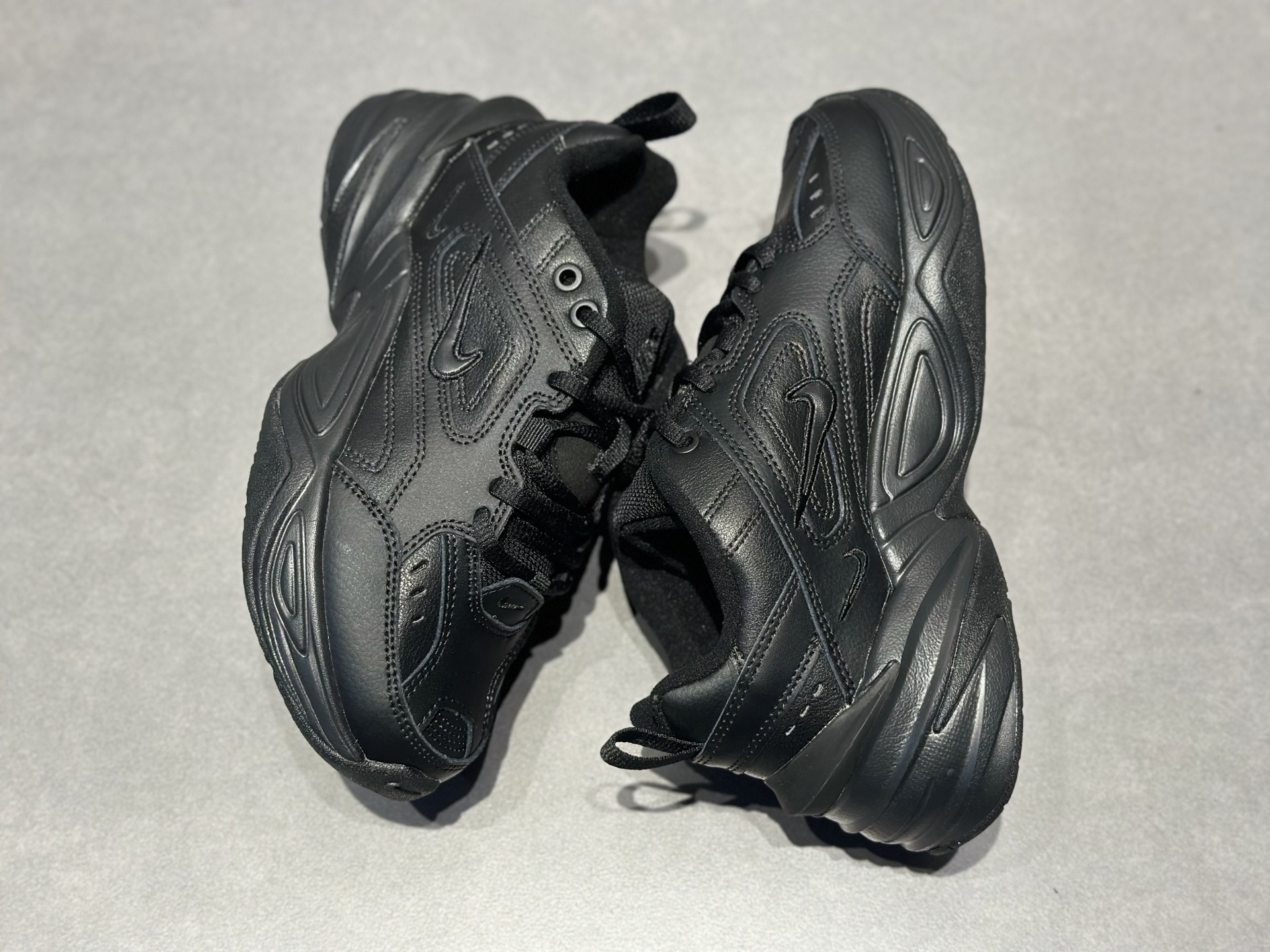 Nike M2K Tekno 全黑