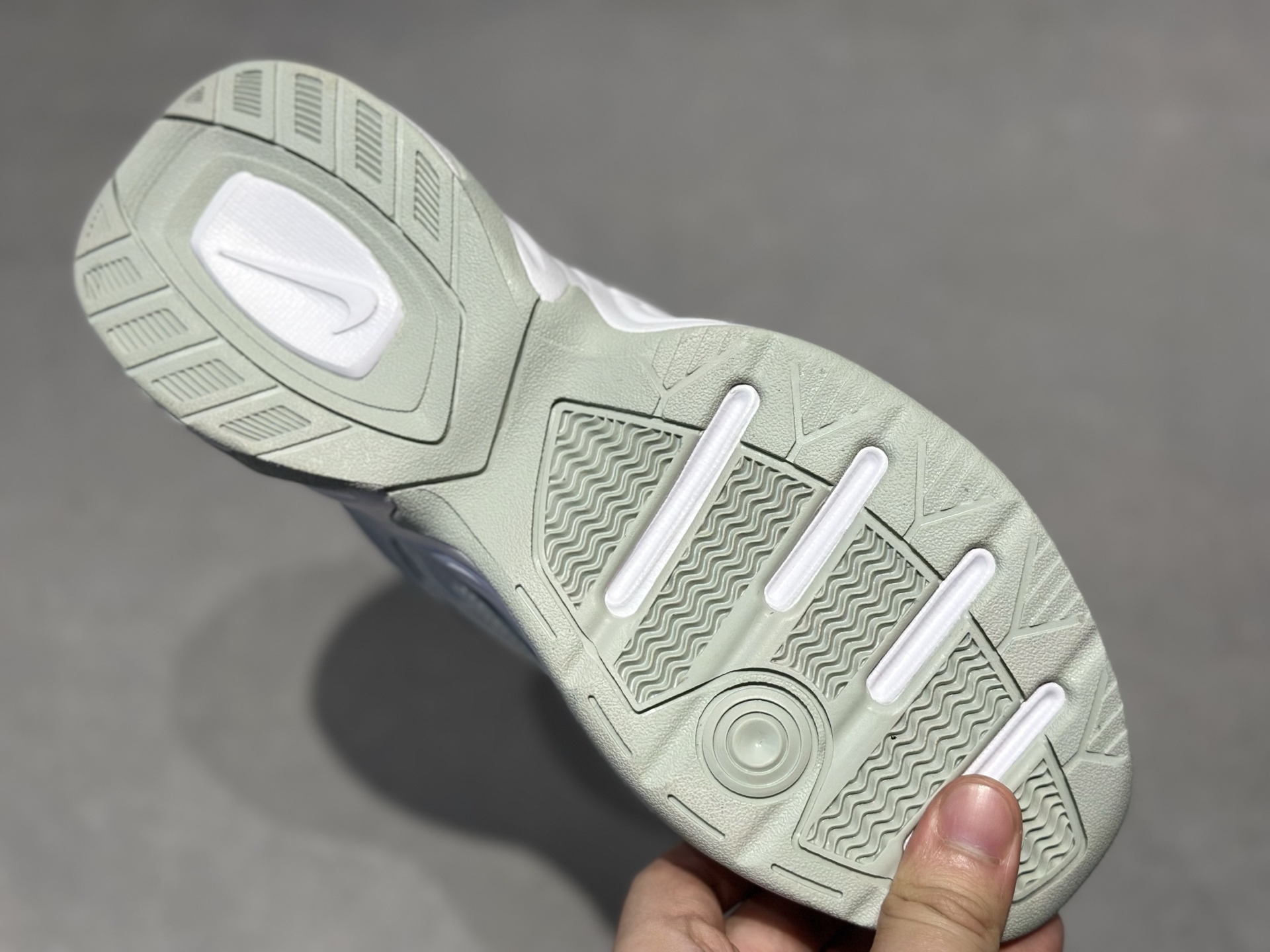 Nike M2K Tekno 浅薄荷绿白撞色-Top High Quatity Cheap Sneakers Fashion Clothing Clothes Bags handbags Shoes of all Brand wholesale With The best Quality And Beautiful Price from China Factory Chinese suppliers wholesaler seller Nike M2K Tekno 浅薄荷绿白撞色