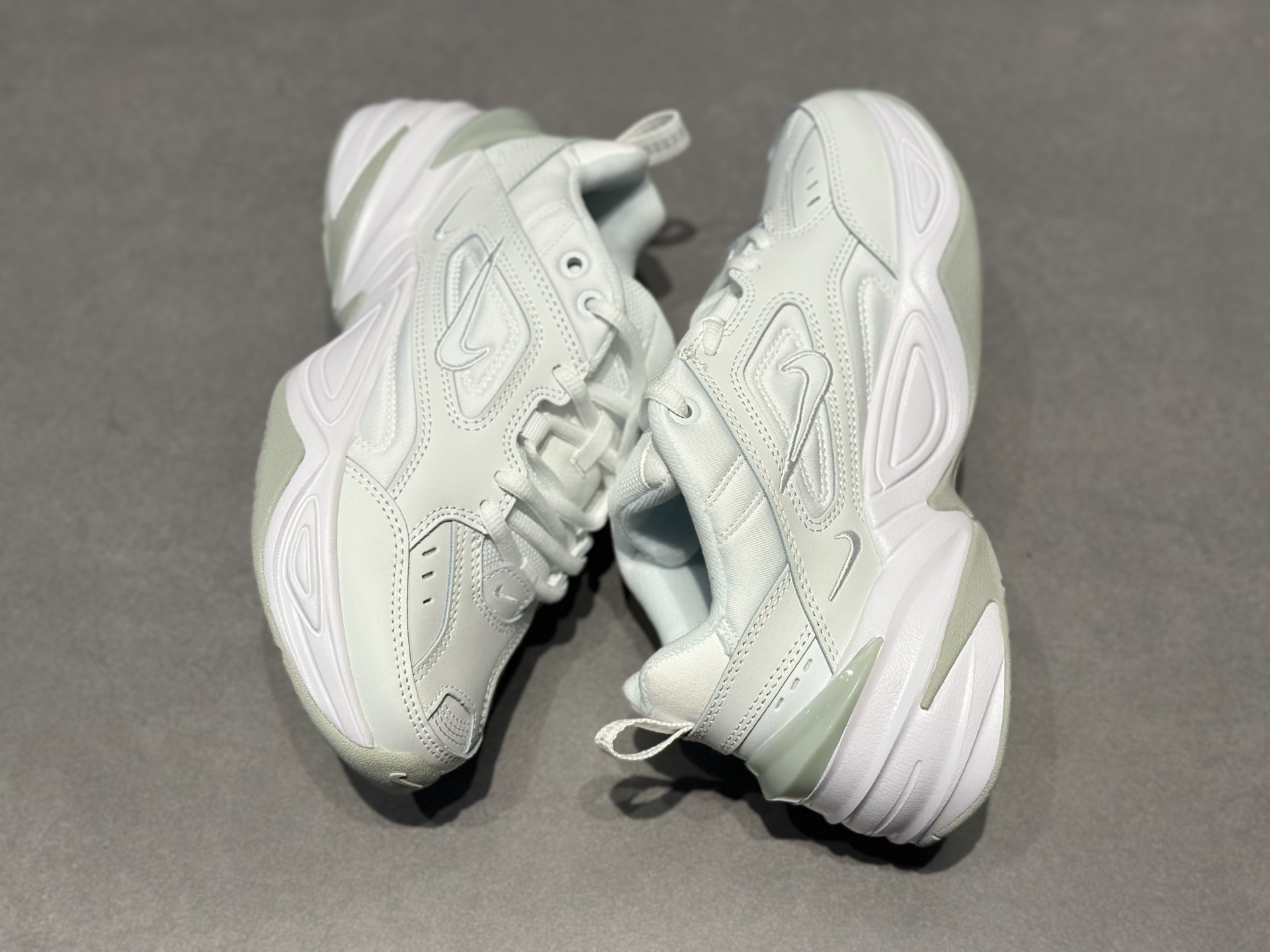 Nike M2K Tekno 浅薄荷绿白撞色-Top High Quatity Cheap Sneakers Fashion Clothing Clothes Bags handbags Shoes of all Brand wholesale With The best Quality And Beautiful Price from China Factory Chinese suppliers wholesaler seller Nike M2K Tekno 浅薄荷绿白撞色