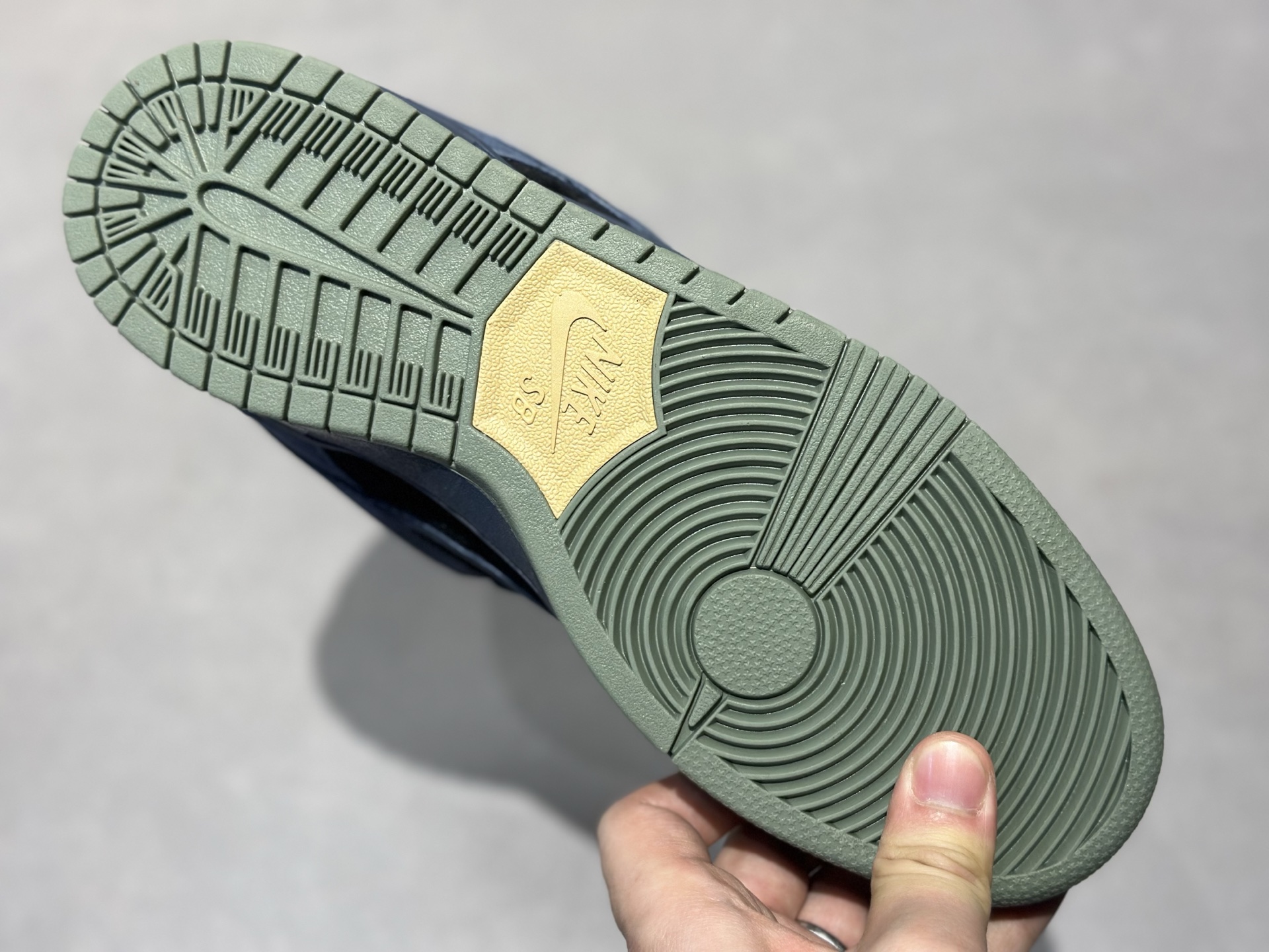 Nike SB Dunk Low 蓝黑翻毛皮款上新 304292-440-Top High Quatity Cheap Sneakers Fashion Clothing Clothes Bags handbags Shoes of all Brand wholesale With The best Quality And Beautiful Price from China Factory Chinese suppliers wholesaler seller Nike SB Dunk Low 蓝黑翻毛皮款上新 304292-440