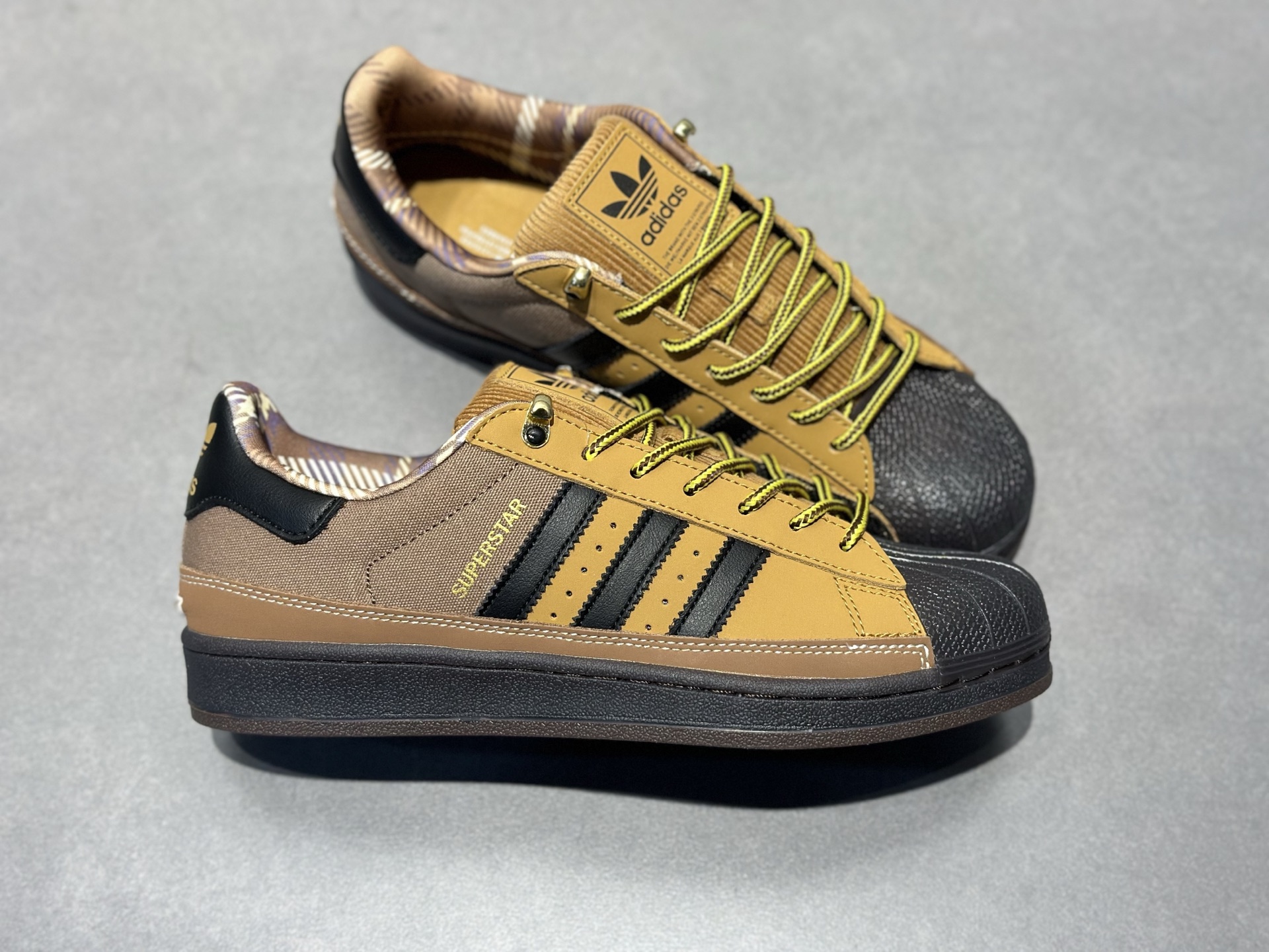 160 Adidas SuperII 焦糖棕贝壳头 JR6990-Chinese UA Cheap High Quatity Brand Clothes Bags handbags Sneakers wholesale wholesaler seller from China Factory suppliers Fashion Clothing Shoes best Quality Beautiful Price 160 Adidas SuperII 焦糖棕贝壳头 JR6990