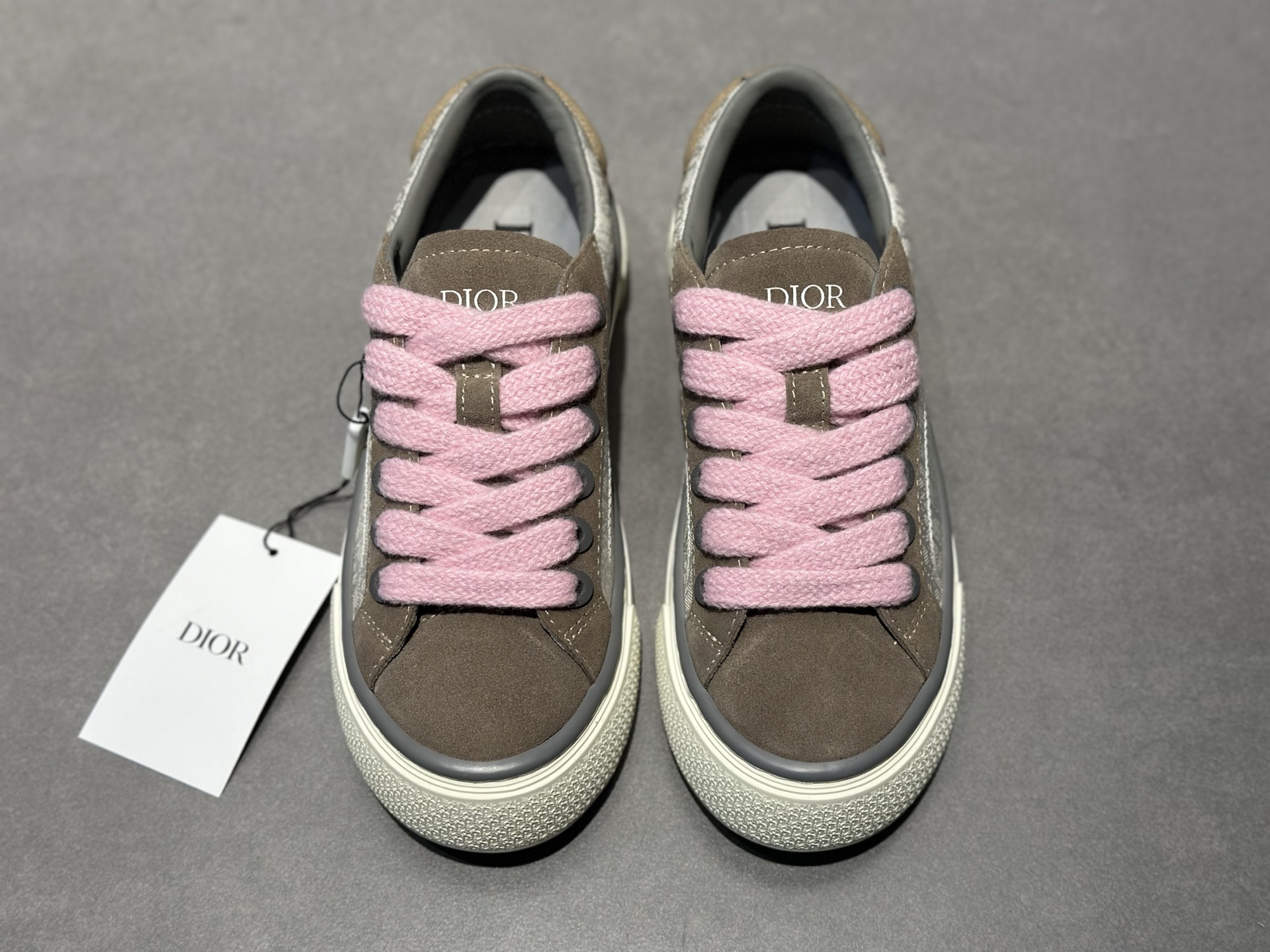 Dior B33 灰粉老花厚底鞋上新 翻毛皮 Oblique 提花 甜酷撞色超吸睛 3DE301ZRW_H860