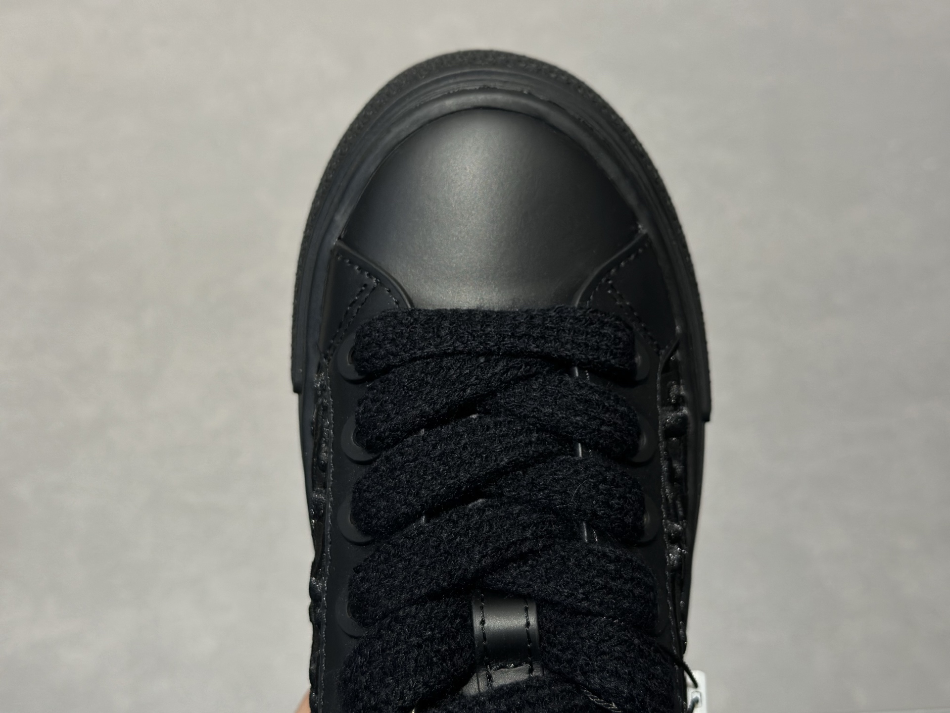 Dior B33 全黑老花厚底鞋上新 皮革 Oblique 刺绣 酷飒又高级 3DE301ZRW_H860-Top High Quatity Cheap Sneakers Fashion Clothing Clothes Bags handbags Shoes of all Brand wholesale With The best Quality And Beautiful Price from China Factory Chinese suppliers wholesaler seller Dior B33 全黑老花厚底鞋上新 皮革 Oblique 刺绣 酷飒又高级 3DE301ZRW_H860