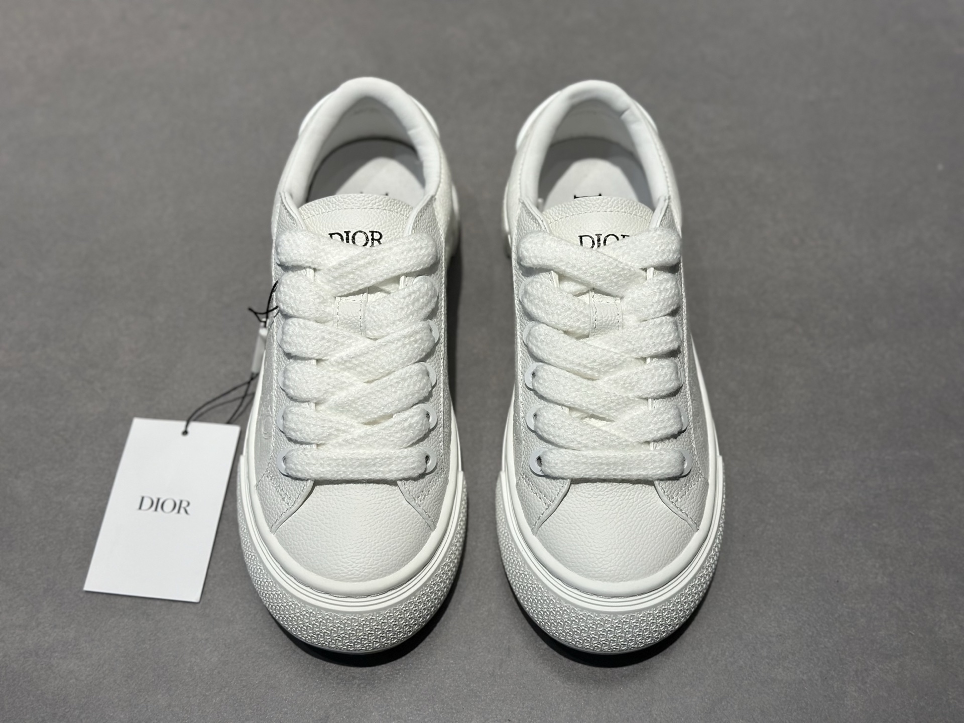 Dior B33 全白老花厚底鞋上新 荔枝纹皮革 Oblique 压纹 干净又高级 3DE301ZRW_H860-Top High Quatity Cheap Sneakers Fashion Clothing Clothes Bags handbags Shoes of all Brand wholesale With The best Quality And Beautiful Price from China Factory Chinese suppliers wholesaler seller Dior B33 全白老花厚底鞋上新 荔枝纹皮革 Oblique 压纹 干净又高级 3DE301ZRW_H860
