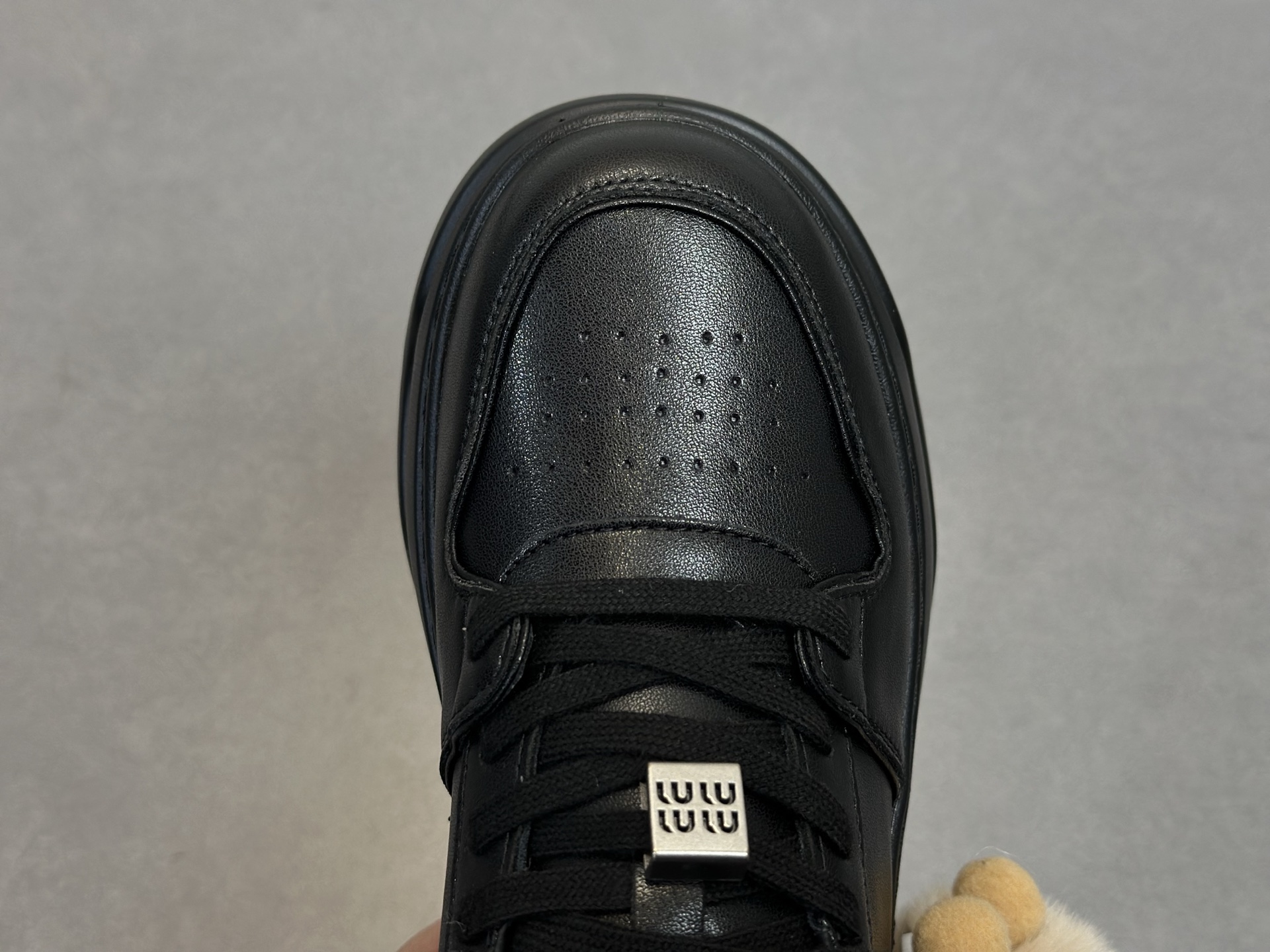 全黑厚底萌系挂饰鞋 # GGCC 厚底增高甜酷板鞋 圆头轮廓-Top High Quatity Cheap Sneakers Fashion Clothing Clothes Bags handbags Shoes of all Brand wholesale With The best Quality And Beautiful Price from China Factory Chinese suppliers wholesaler seller 全黑厚底萌系挂饰鞋 # GGCC 厚底增高甜酷板鞋 圆头轮廓